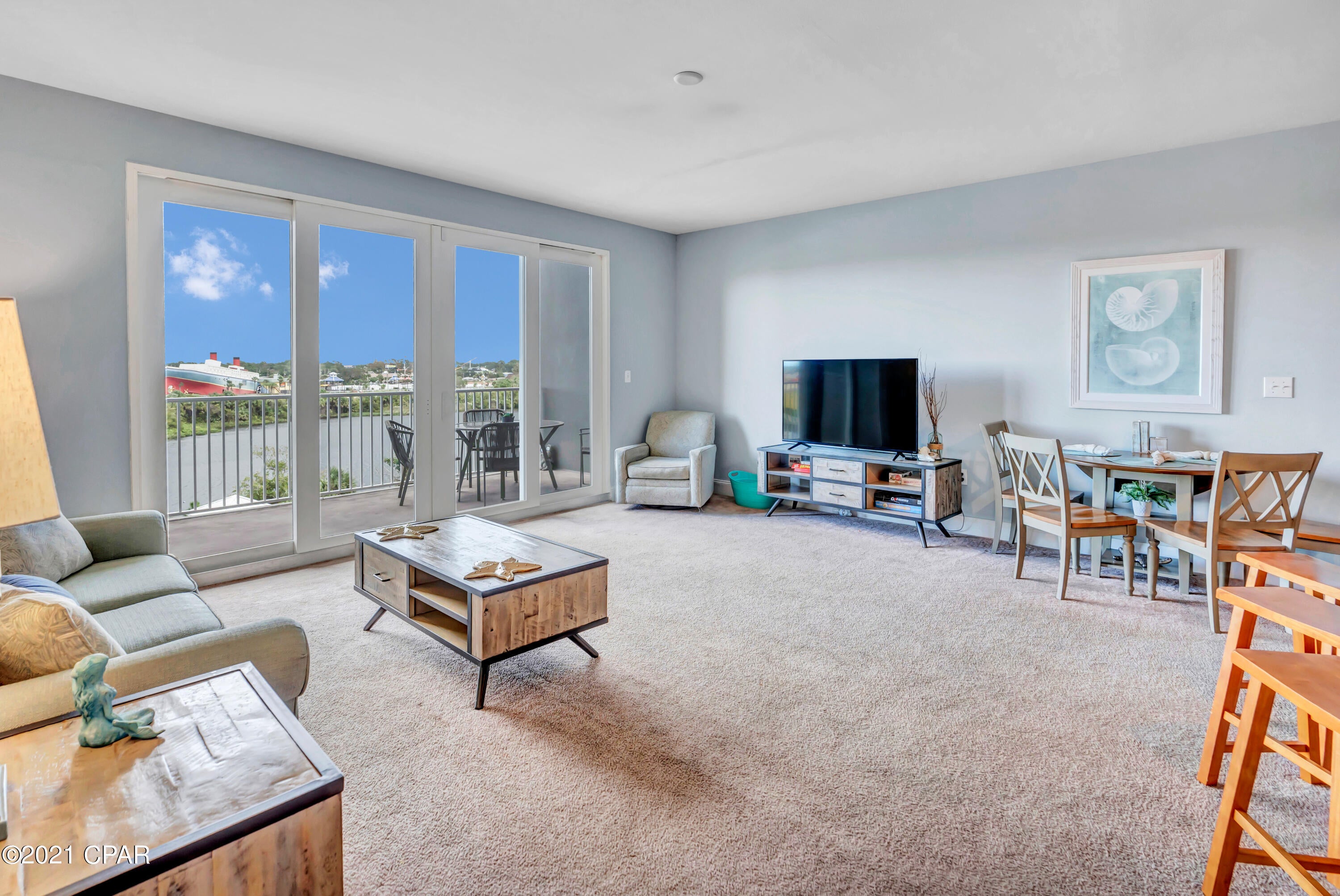 Laketown Wharf - Residential