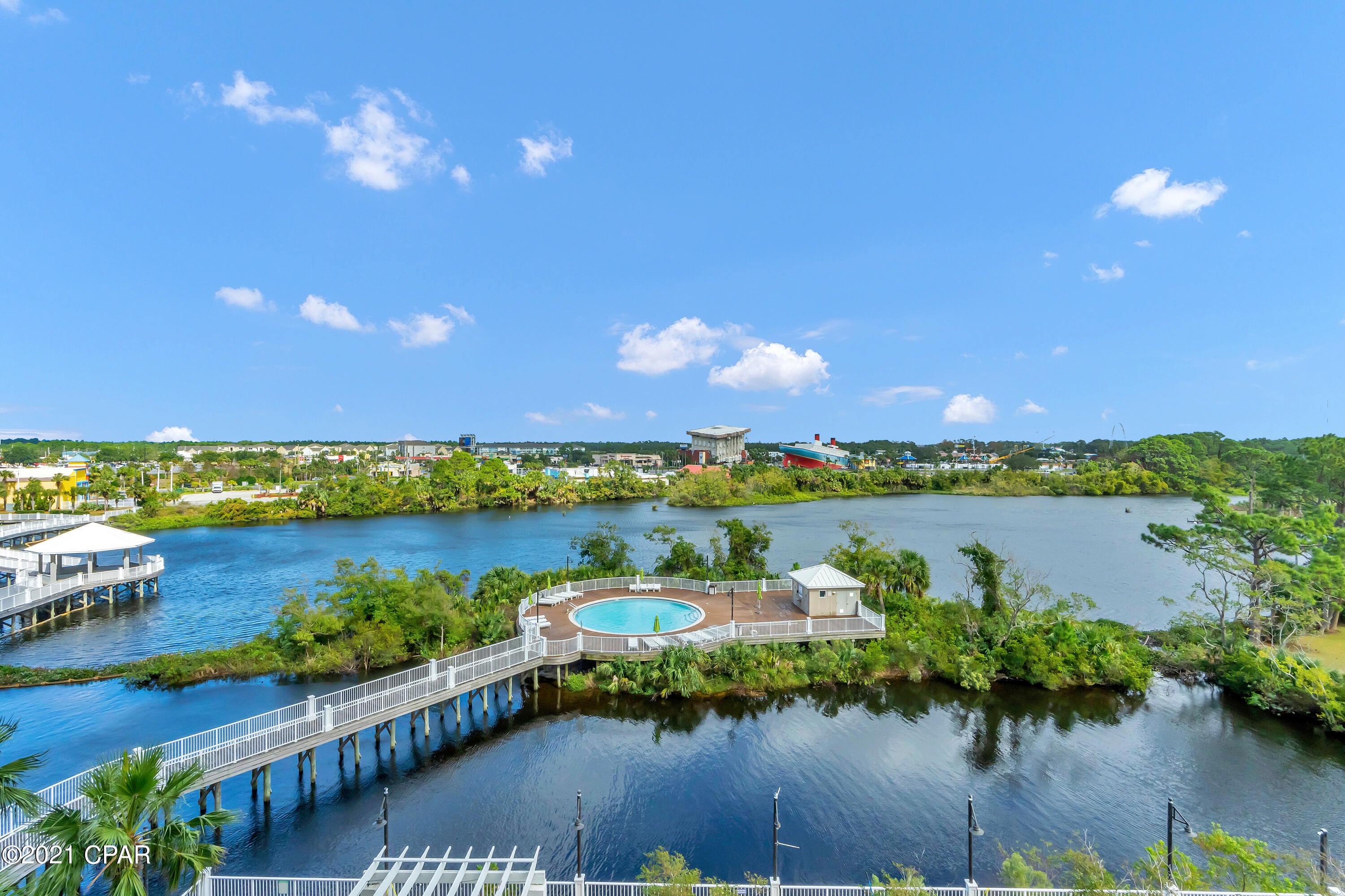 Laketown Wharf - Residential
