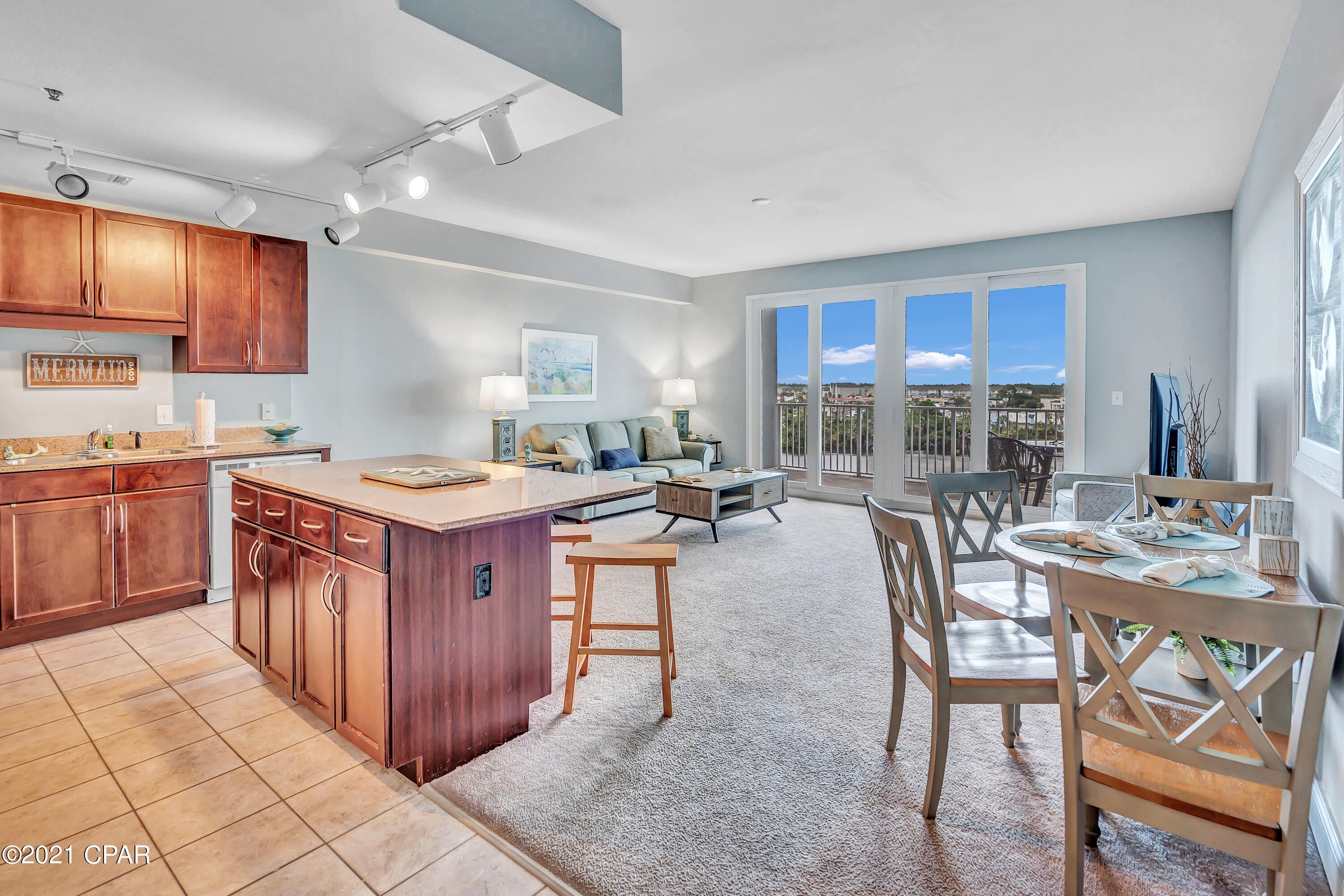 Laketown Wharf - Residential