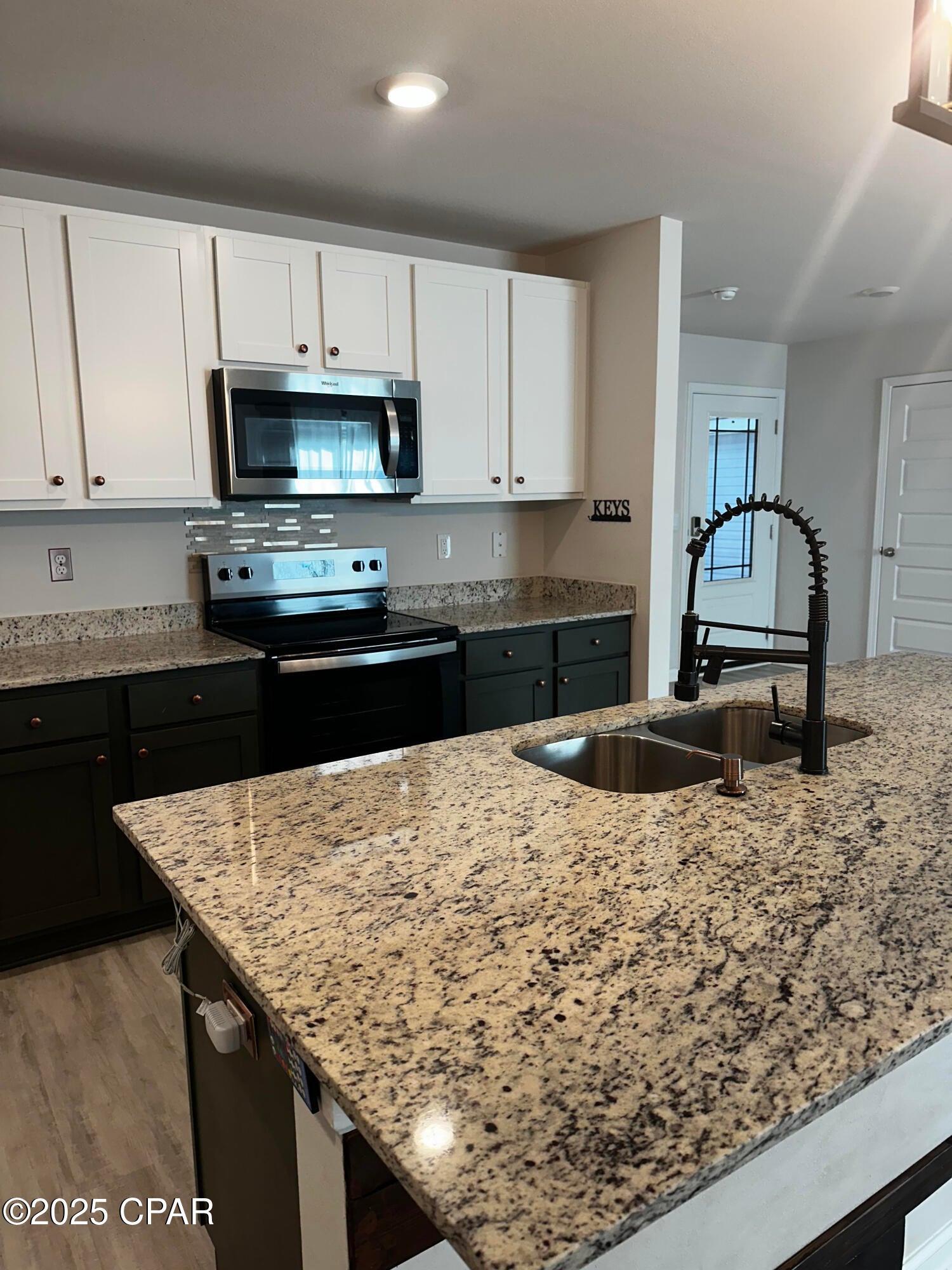 [No Recorded Subdiv] - Residential Lease