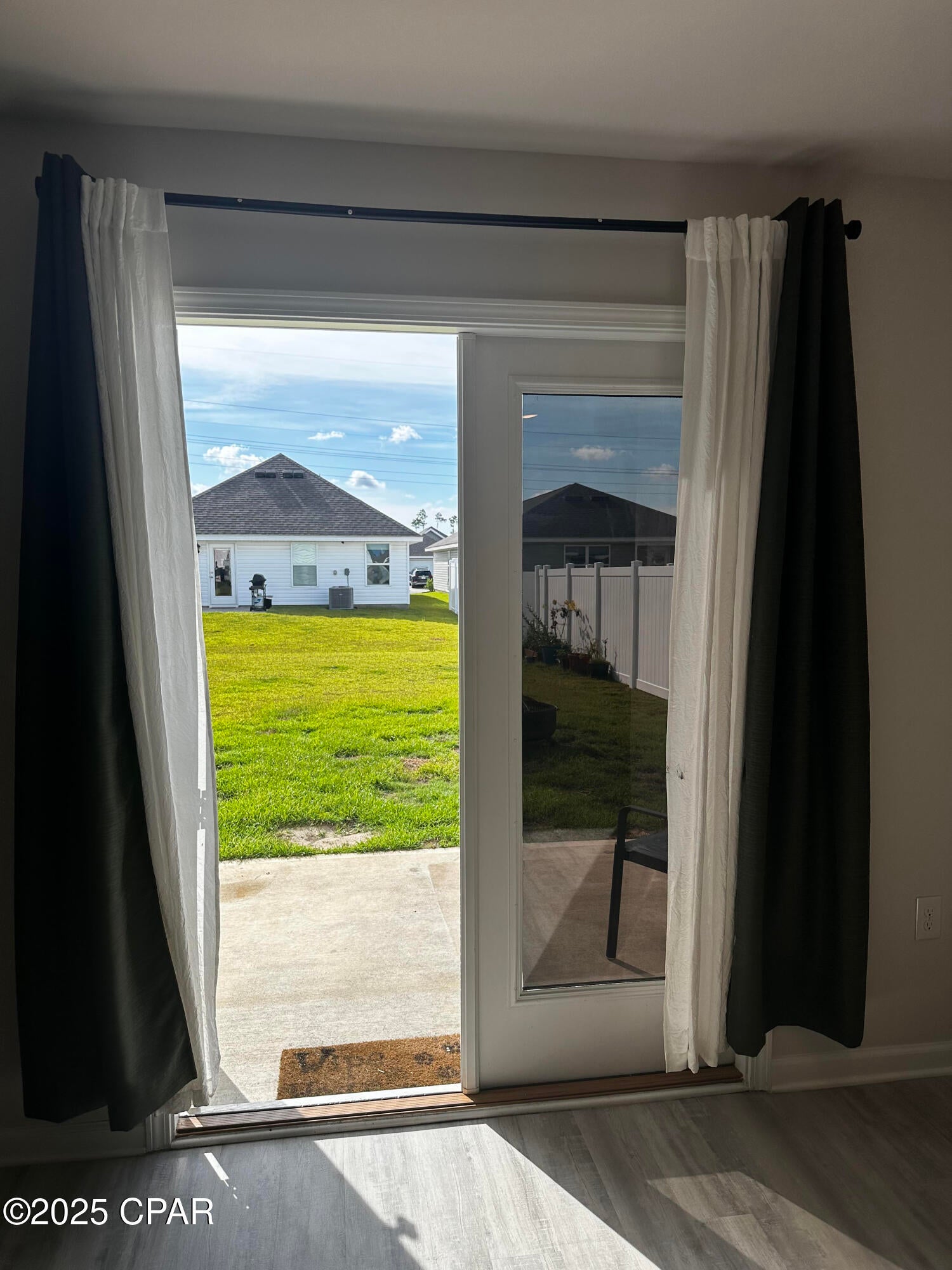 [No Recorded Subdiv] - Residential Lease
