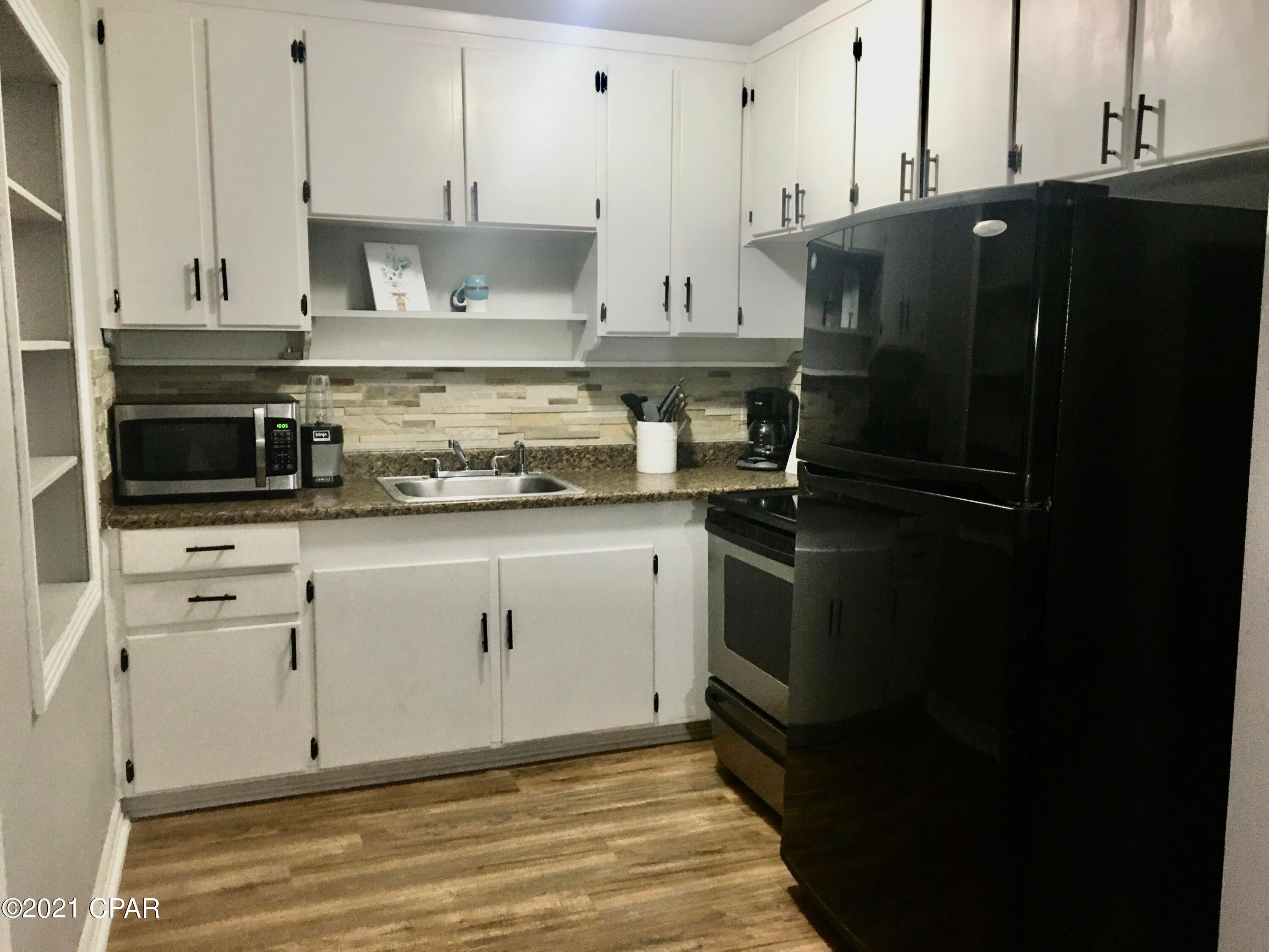 Hentz 1st Add Unit A - Residential