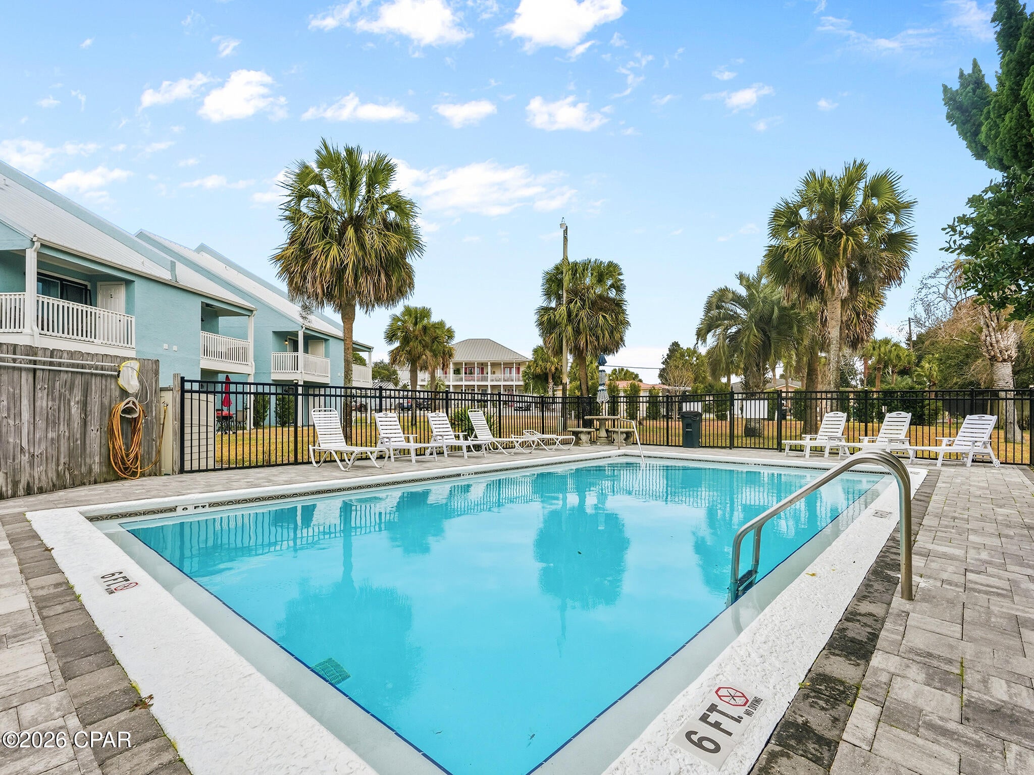 El Centro Beach - Residential