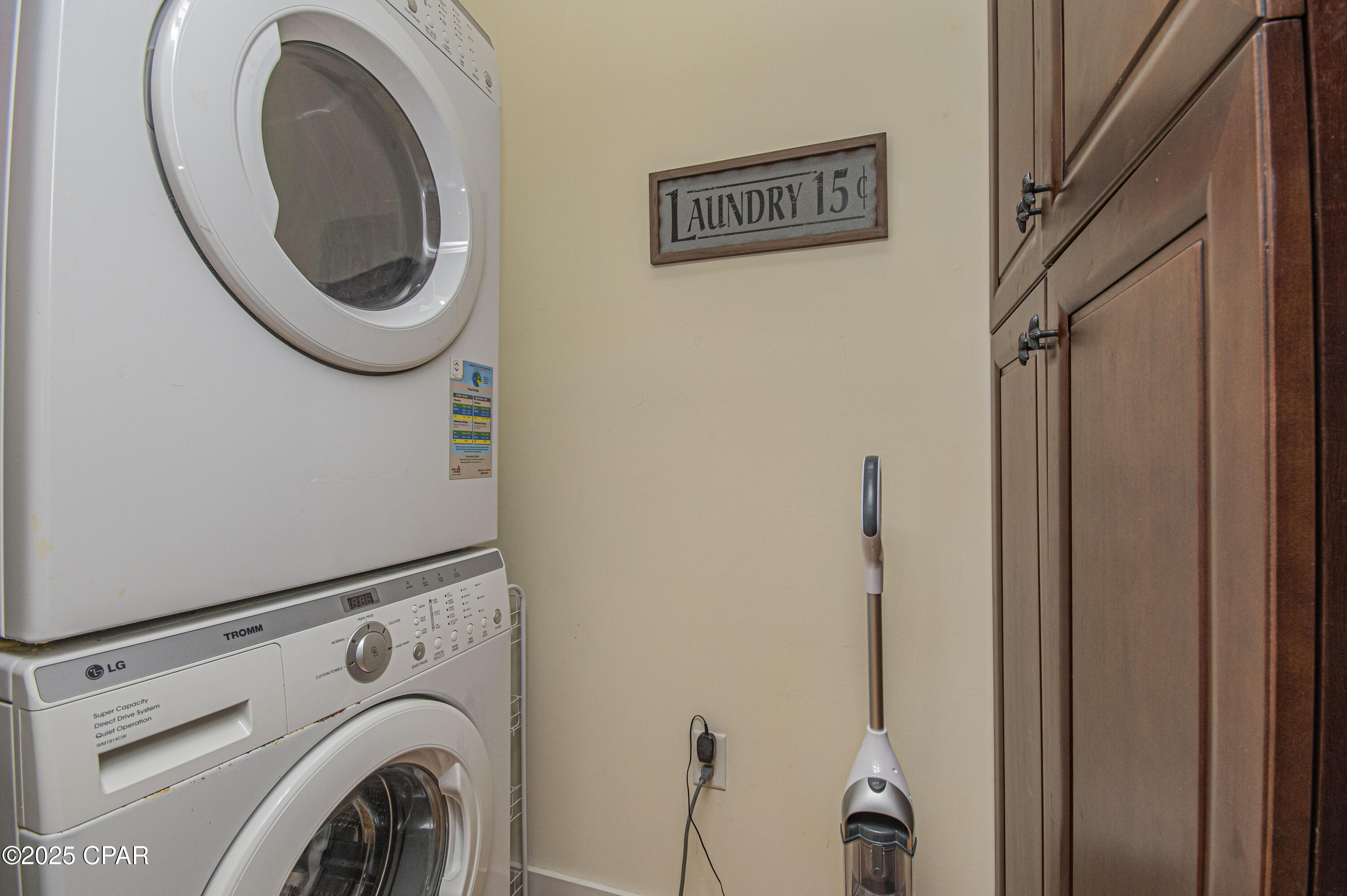 Bare Footin Condominium - Residential