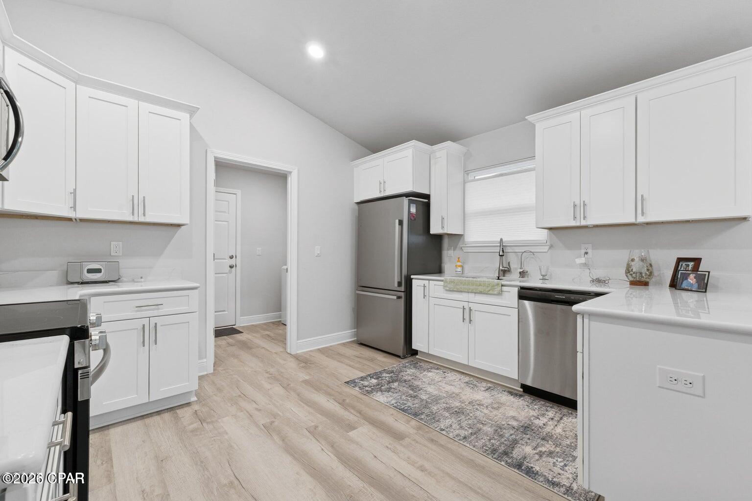 [No Recorded Subdiv] - Residential Lease