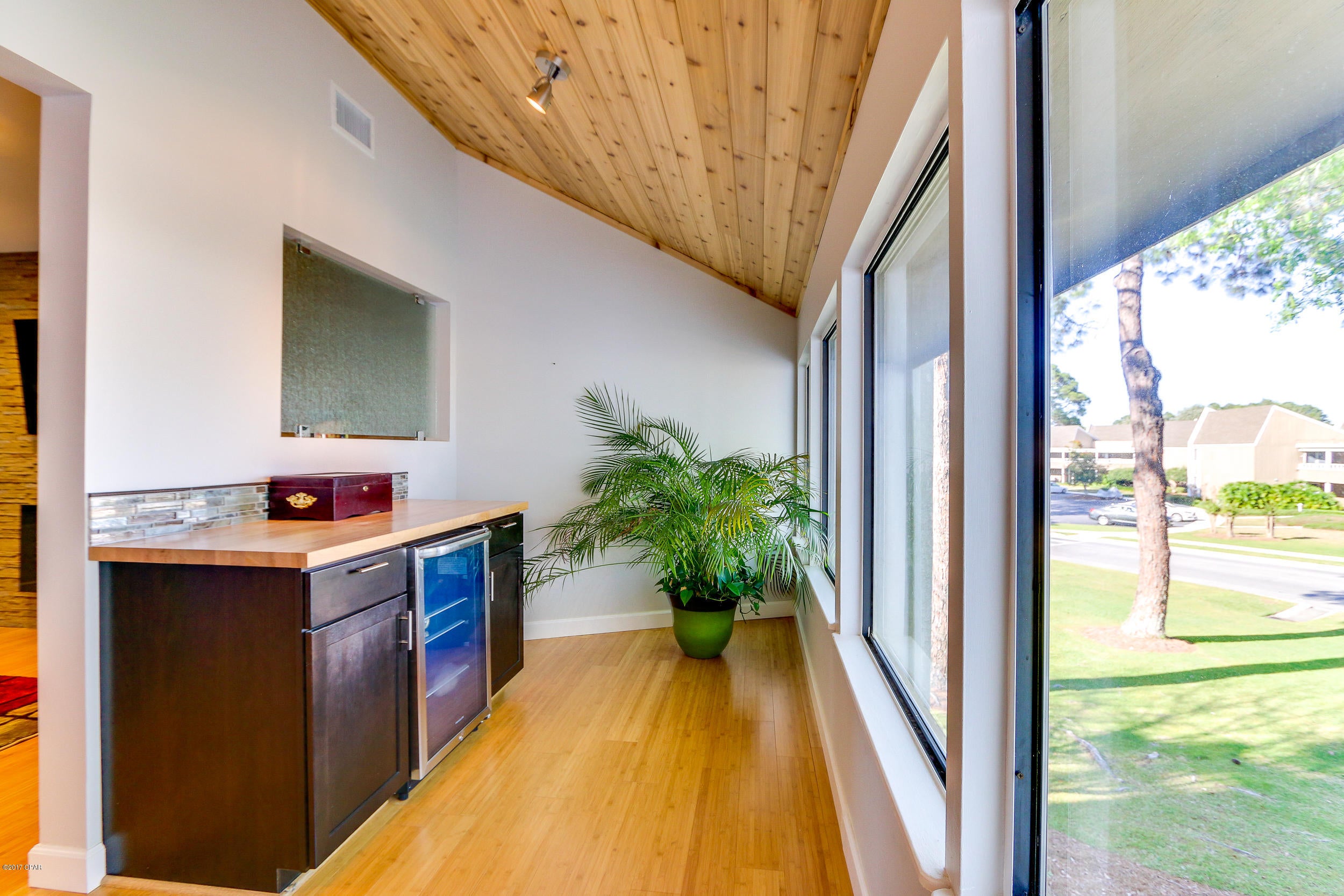 Bay Point Harbour Villas - Residential