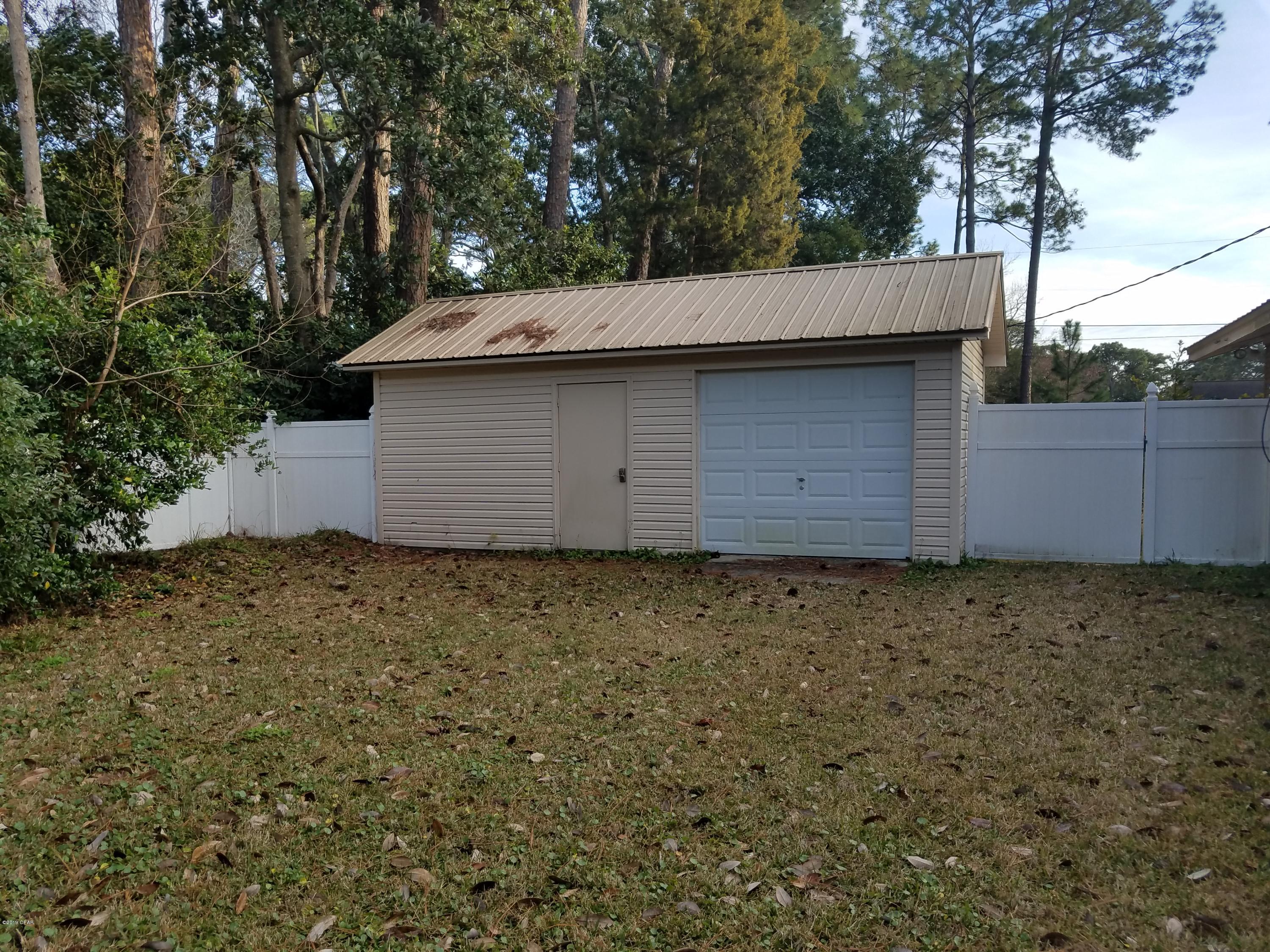 [No Recorded Subdiv] - Residential Lease