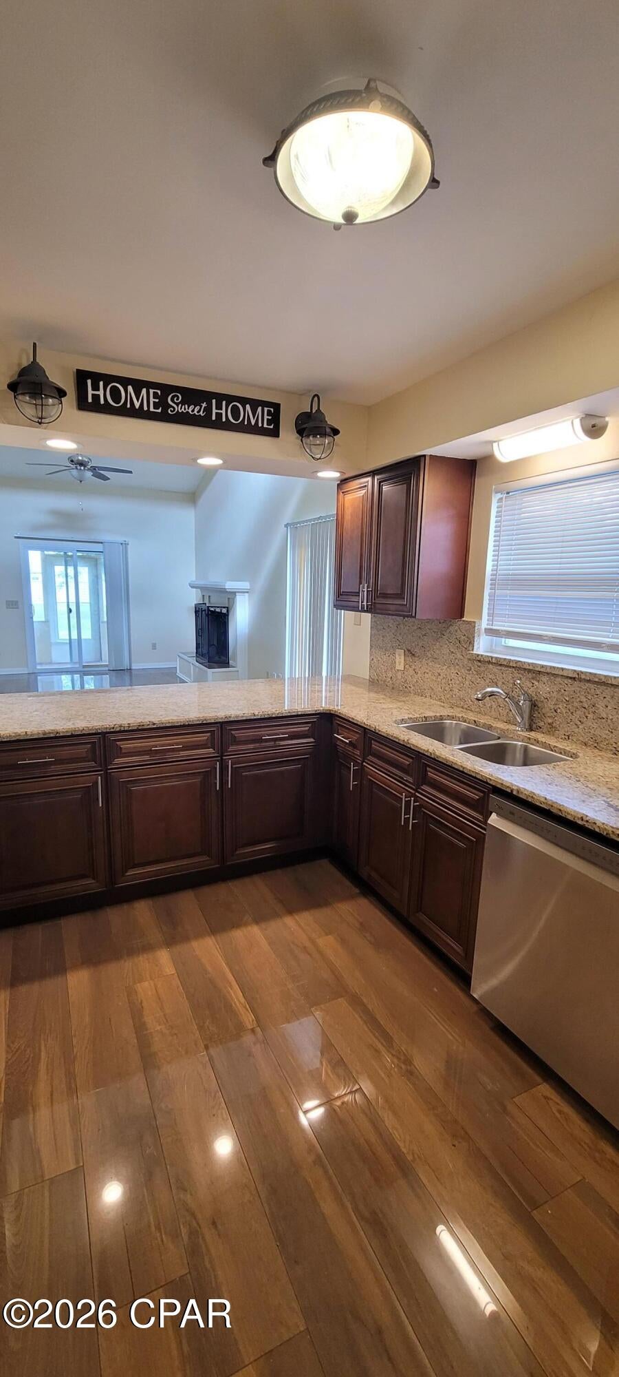 Venetian Villa - Residential Lease