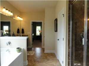 Lake Merial - Residential
