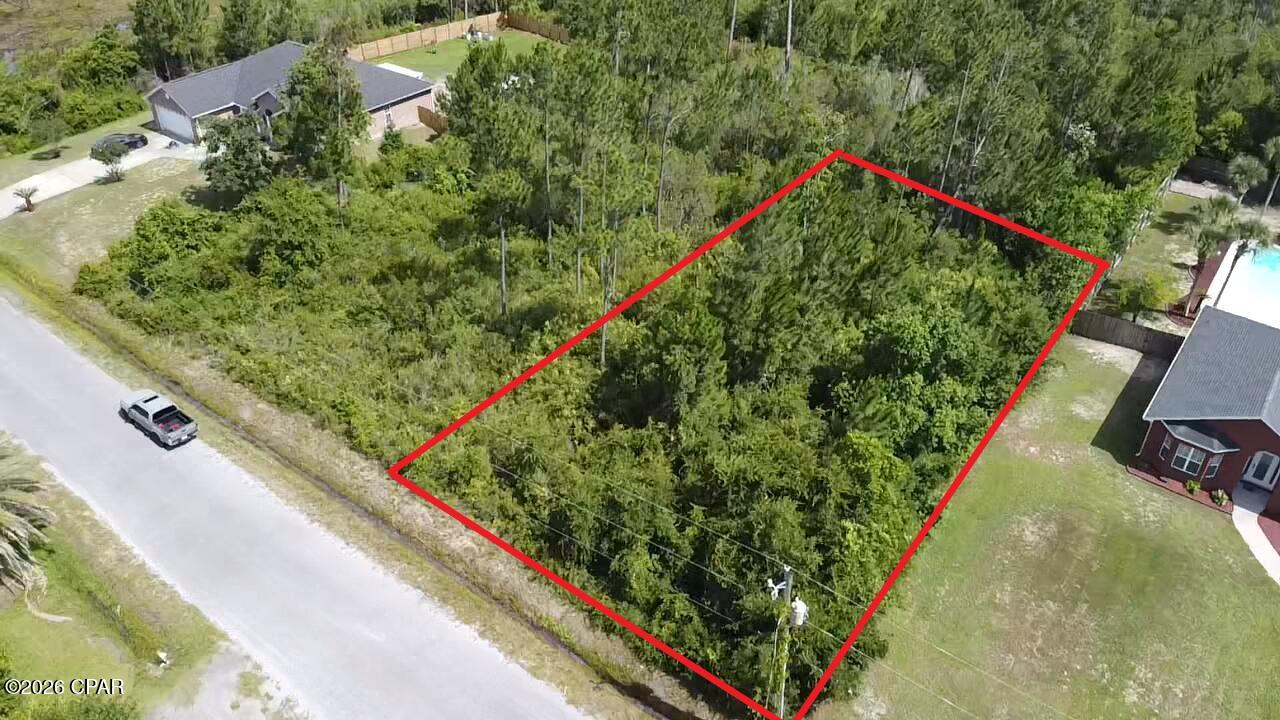 Perfect opportunity your chance to own a beautiful homesite in the desirable Highpoint Preserve neighborhood. Sitting at just under half an acre, there is plenty of ample space to build your dream home. This is a serene neighborhood in a great area. Just a short drive to Highpoint Landing for direct access to Deerpoint Lake. A wonderful overall location. Lot is not cleared, so you can pick and choose the trees you want to keep for added privacy. Don't let this opportunity slip away!