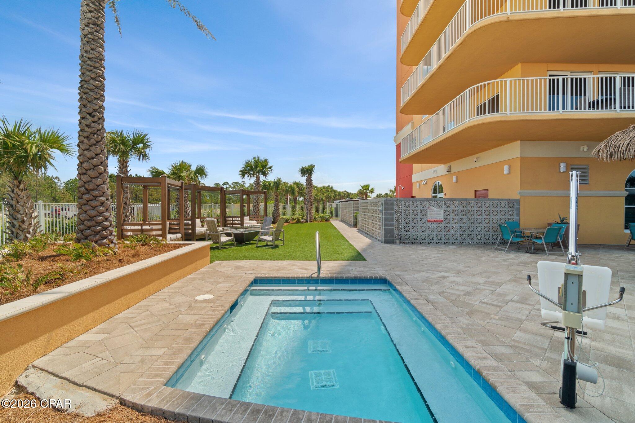 Calypso Towers III - Residential