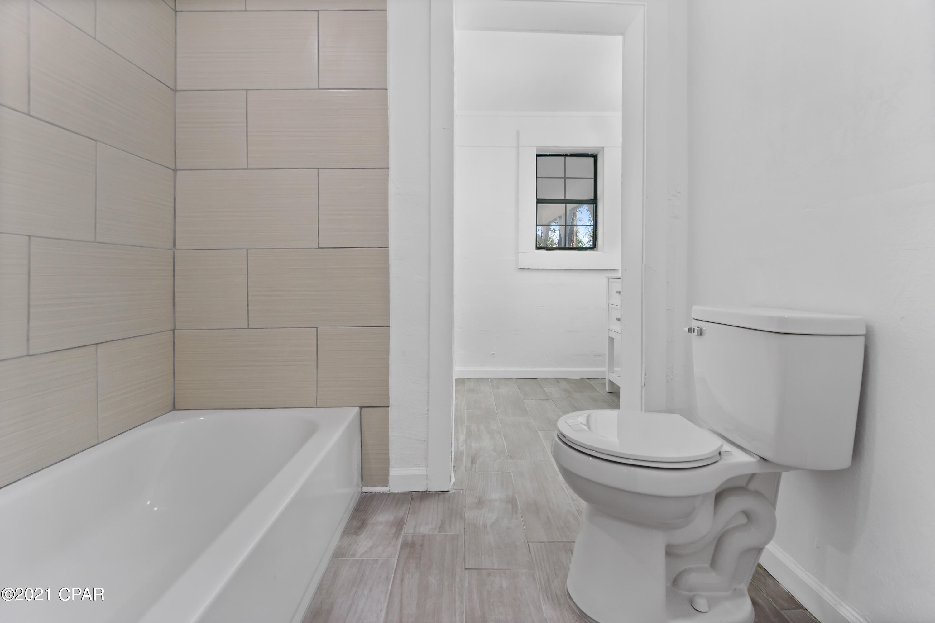 Miltonia & South Marianna - Residential