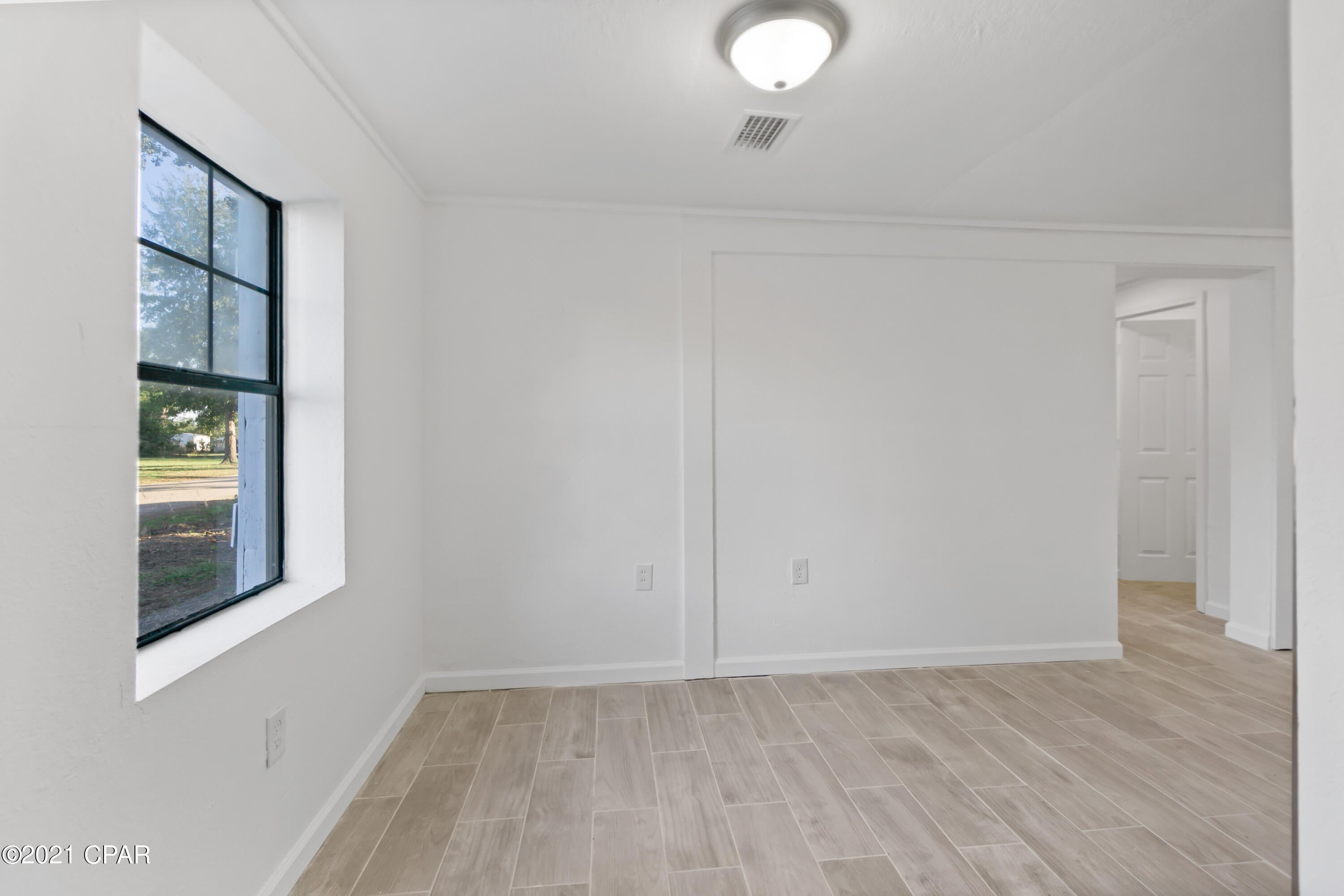 Miltonia & South Marianna - Residential