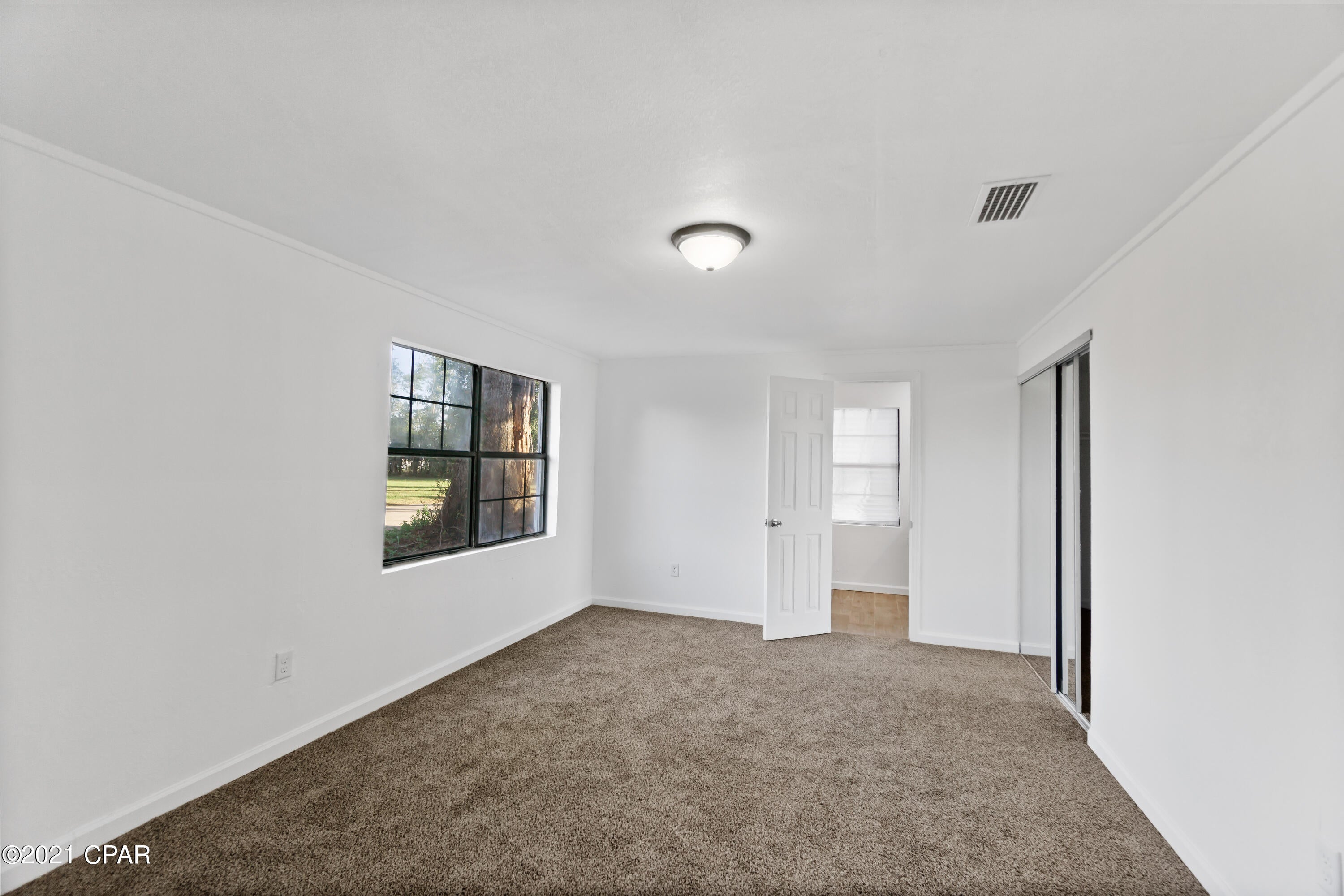 Miltonia & South Marianna - Residential