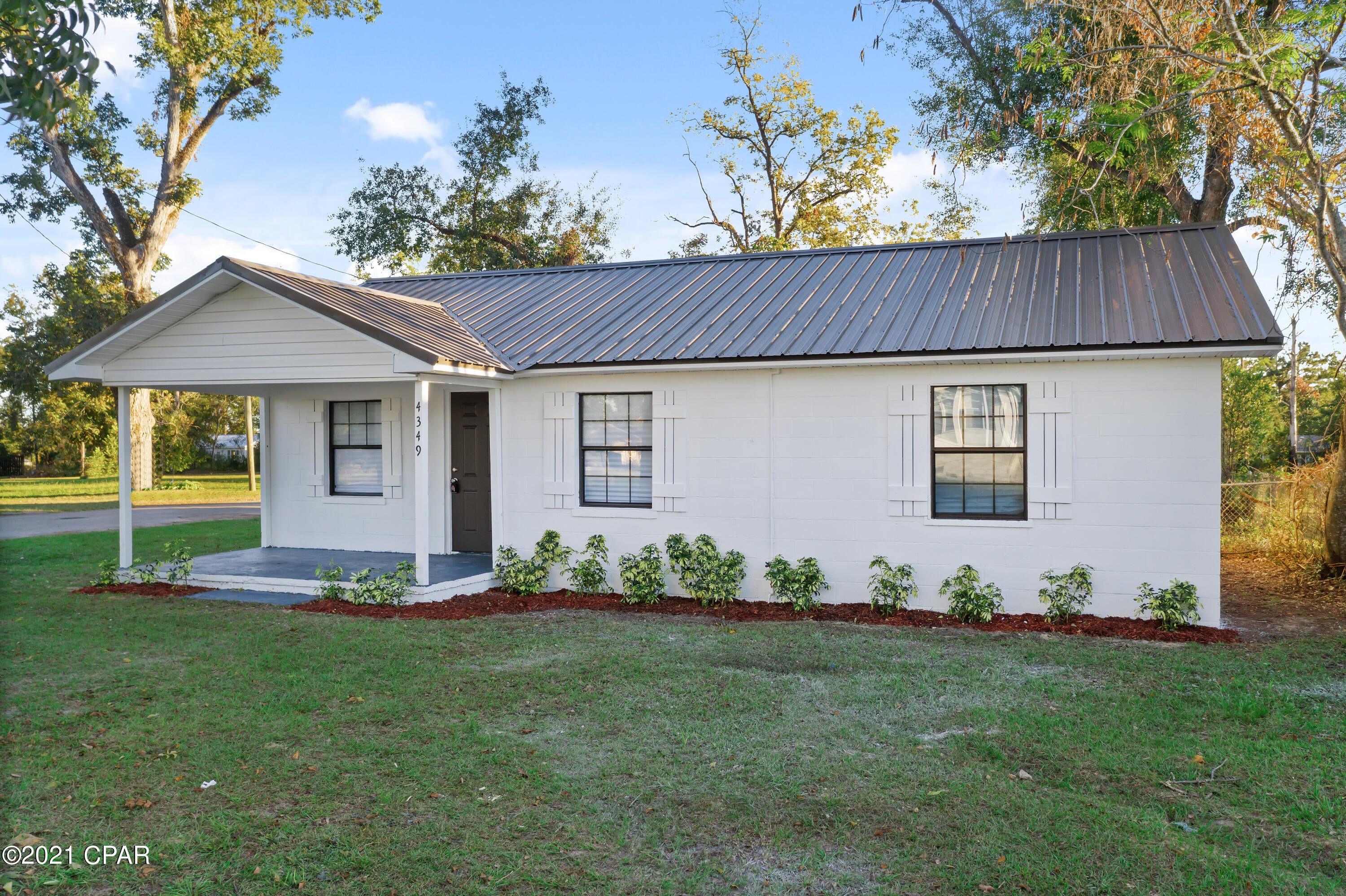 Miltonia & South Marianna - Residential