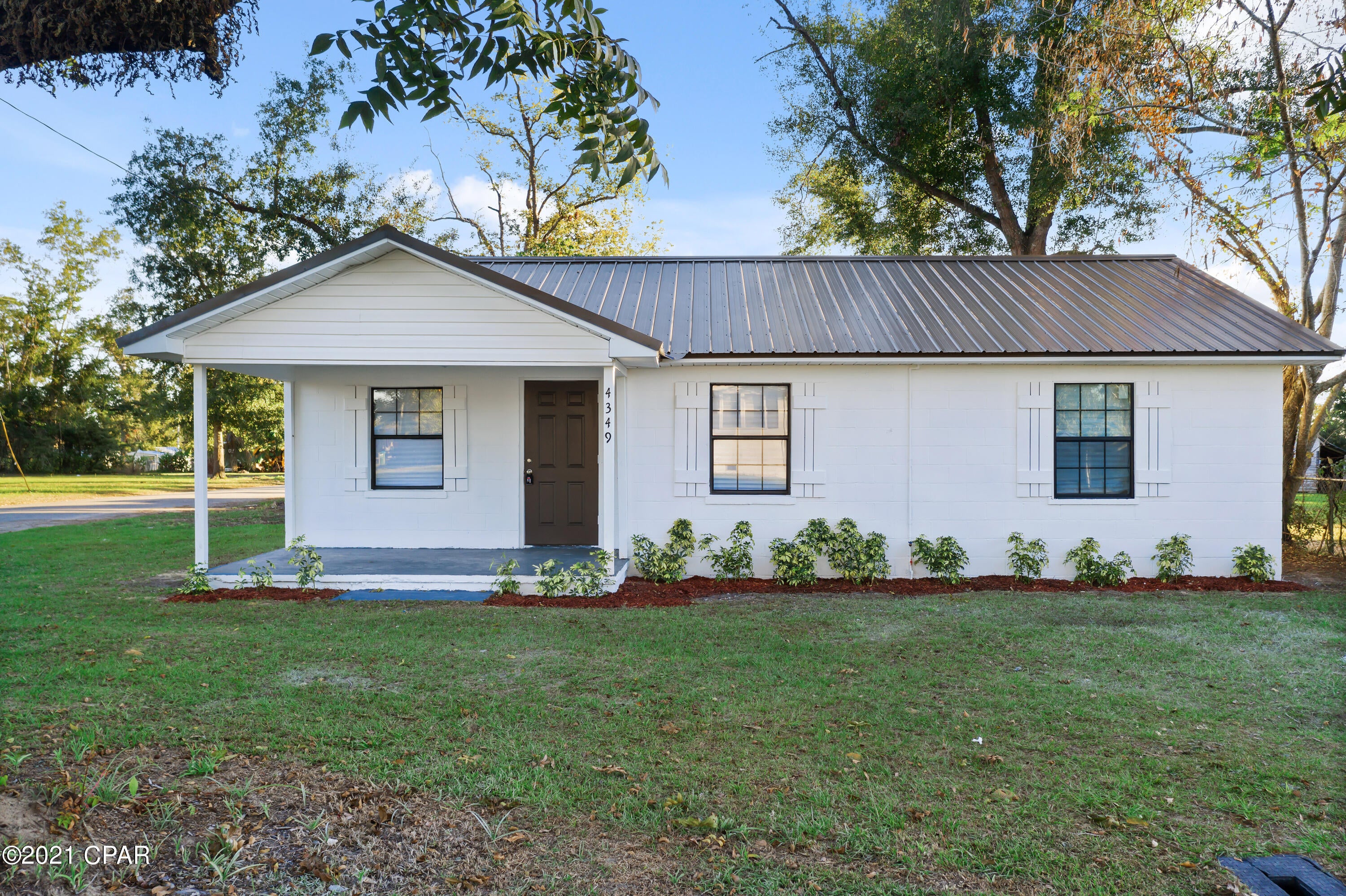 Miltonia & South Marianna - Residential