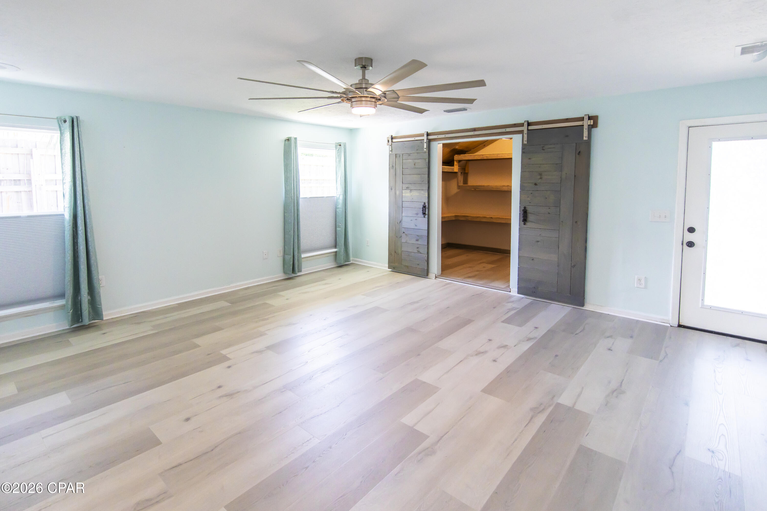 Colony Club - Residential