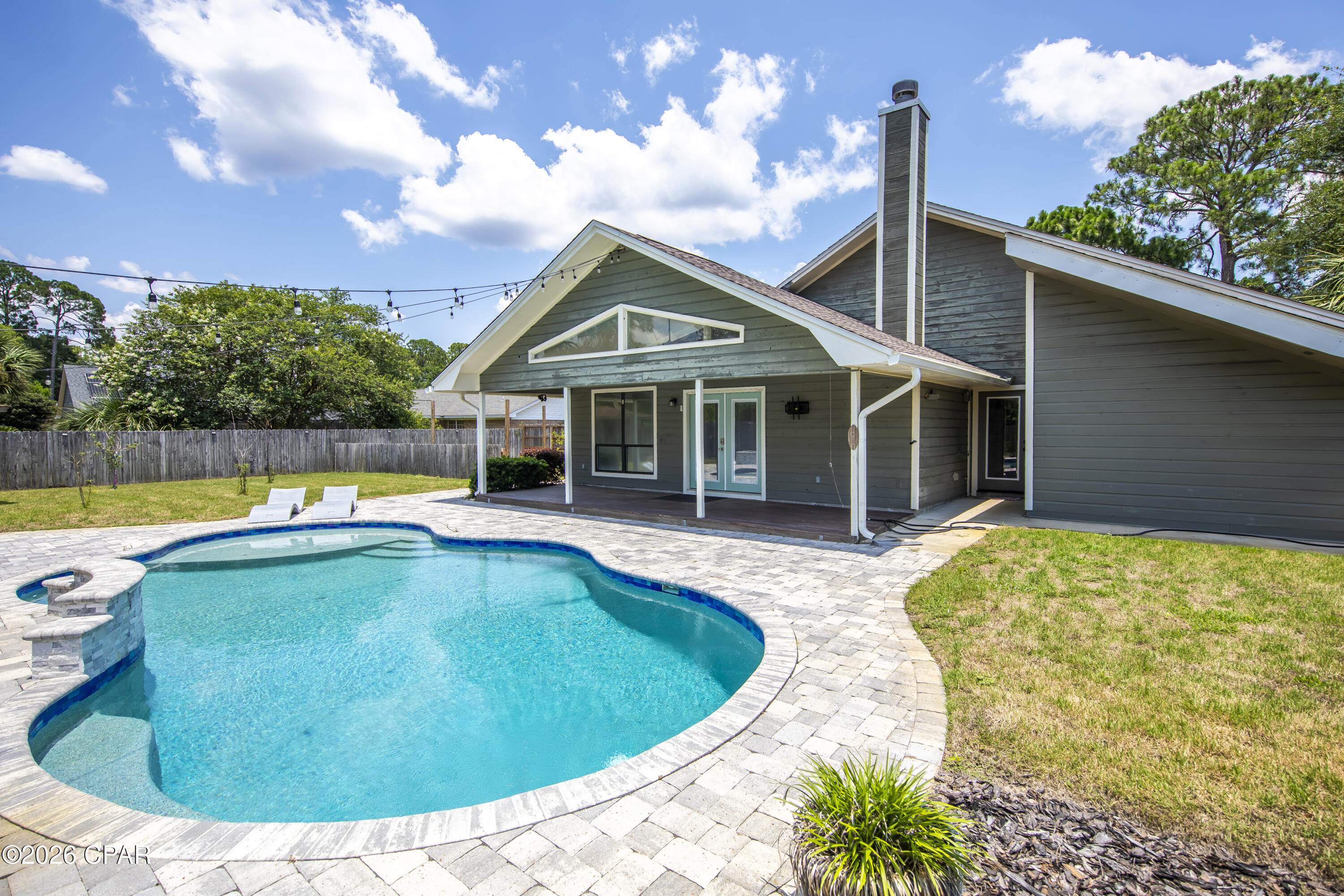 Colony Club - Residential