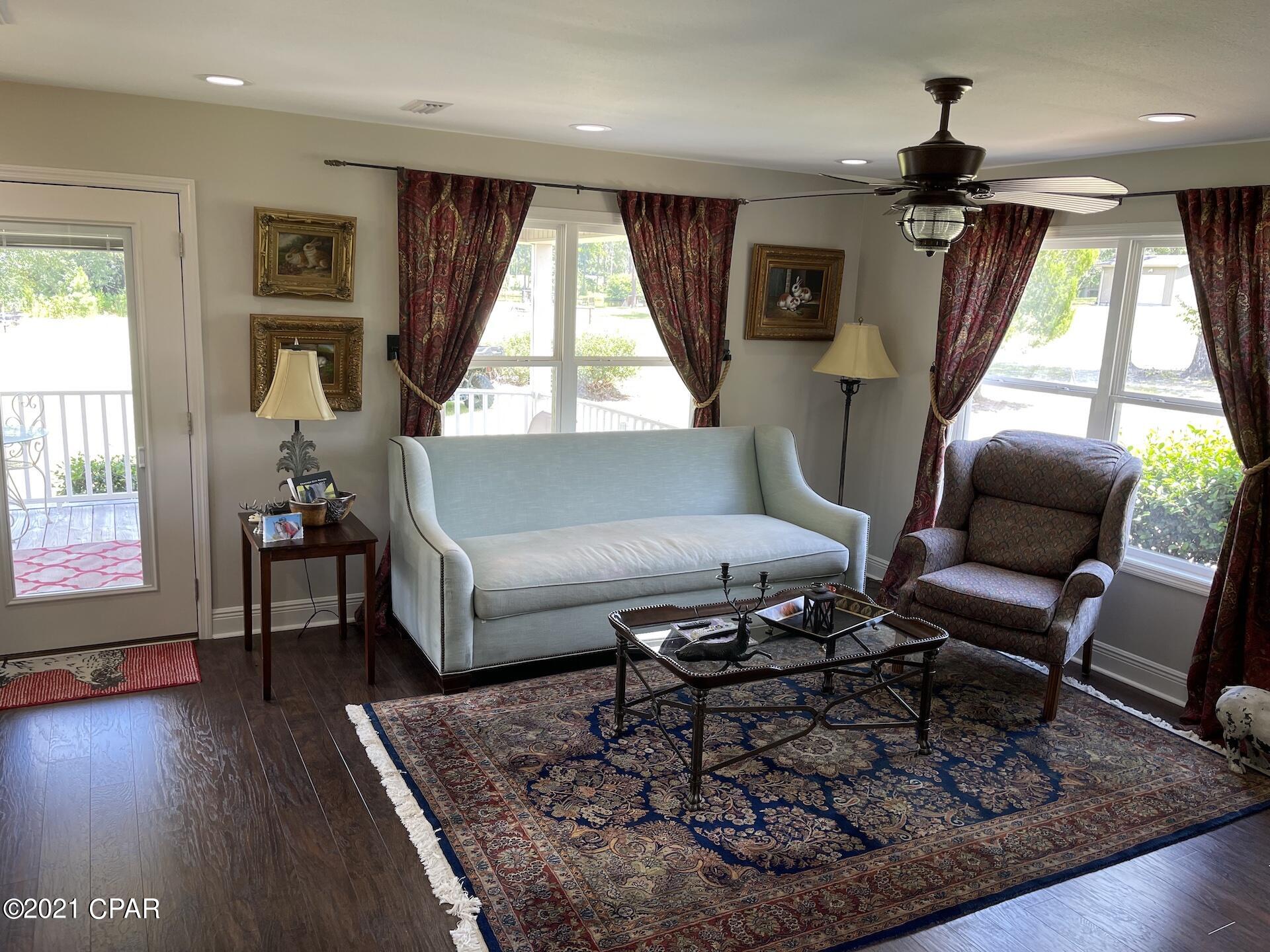Bonifay - Residential