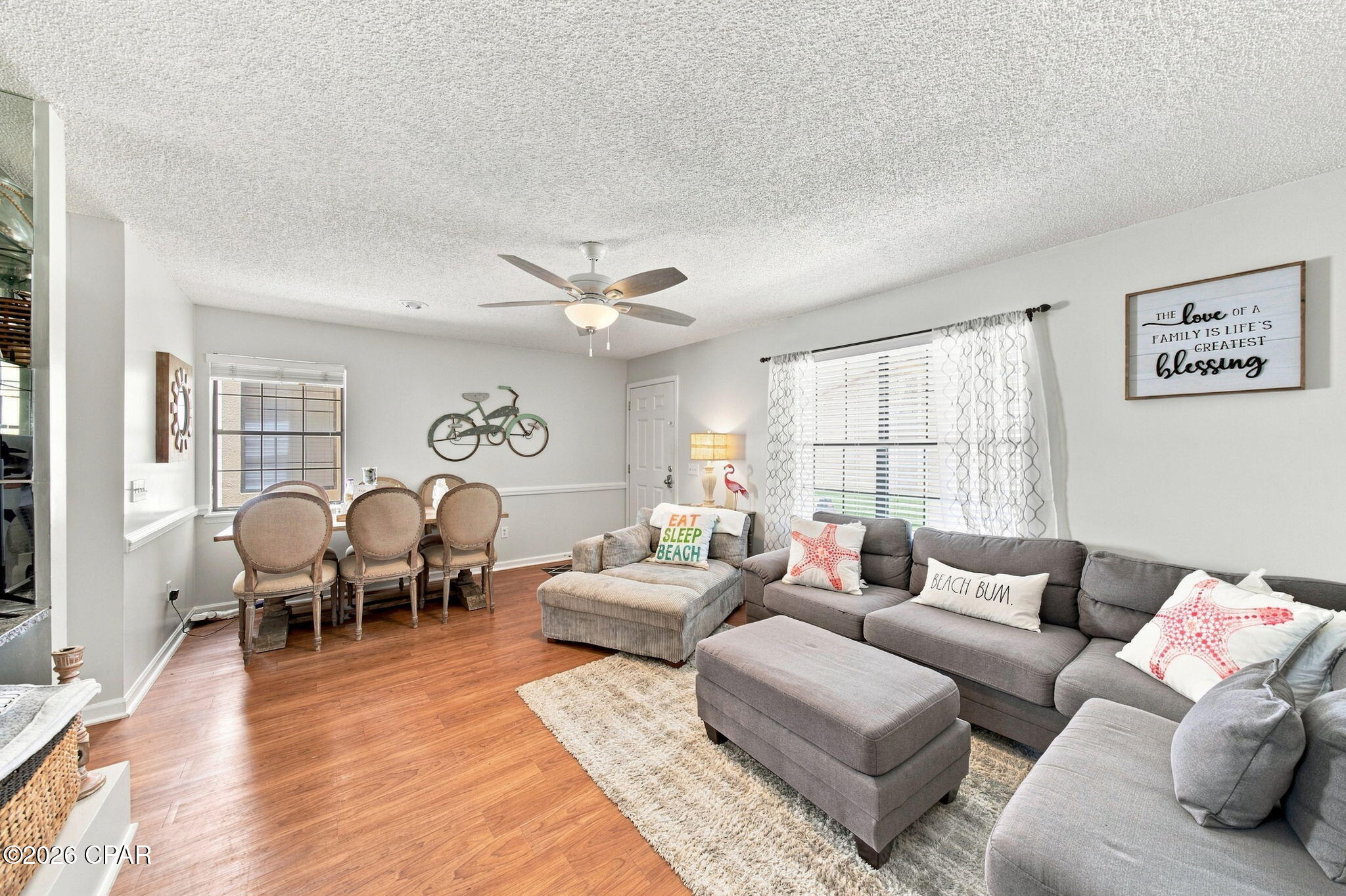 .LOCATION, LOCATION, LOCATION!! PRICED TO SELL! This beautifully furnished 1st-floor  unit in the highly sought-after Horizon South community offers the perfect blend of comfort, convenience, and coastal charm. Featuring a first floor entrance and a turnkey, beautifully furnished condo, with a transferable snowbird booked from Nov-March. This well-maintained condo is ideally positioned just steps from the beach and close to all of Horizon South's incredible amenities. Whether you're searching for a strong investment property, vacation getaway, or second home, this unit checks all the boxes. Horizon South owners and guests enjoy access to 4 swimming pools (including a kiddie pool), hot tub, tennis and pickleball courts, shuffleboard, 18-hole mini golf, fitness center, playground, and deeded beach access-making it one of Panama City Beach's most popular resort-style communities.
*All measurements are approximate and should be verified by buyer*