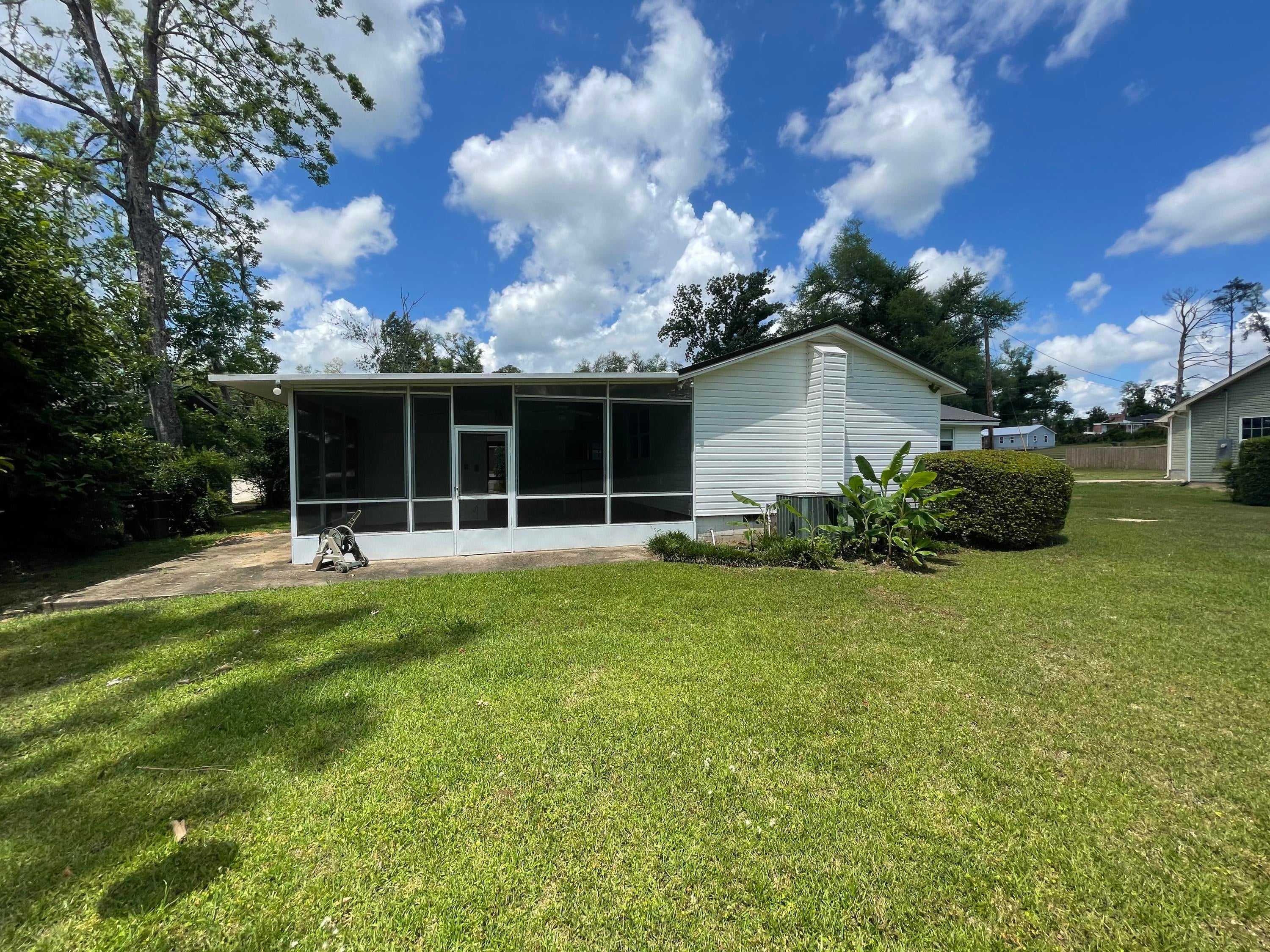 West Manor - Residential
