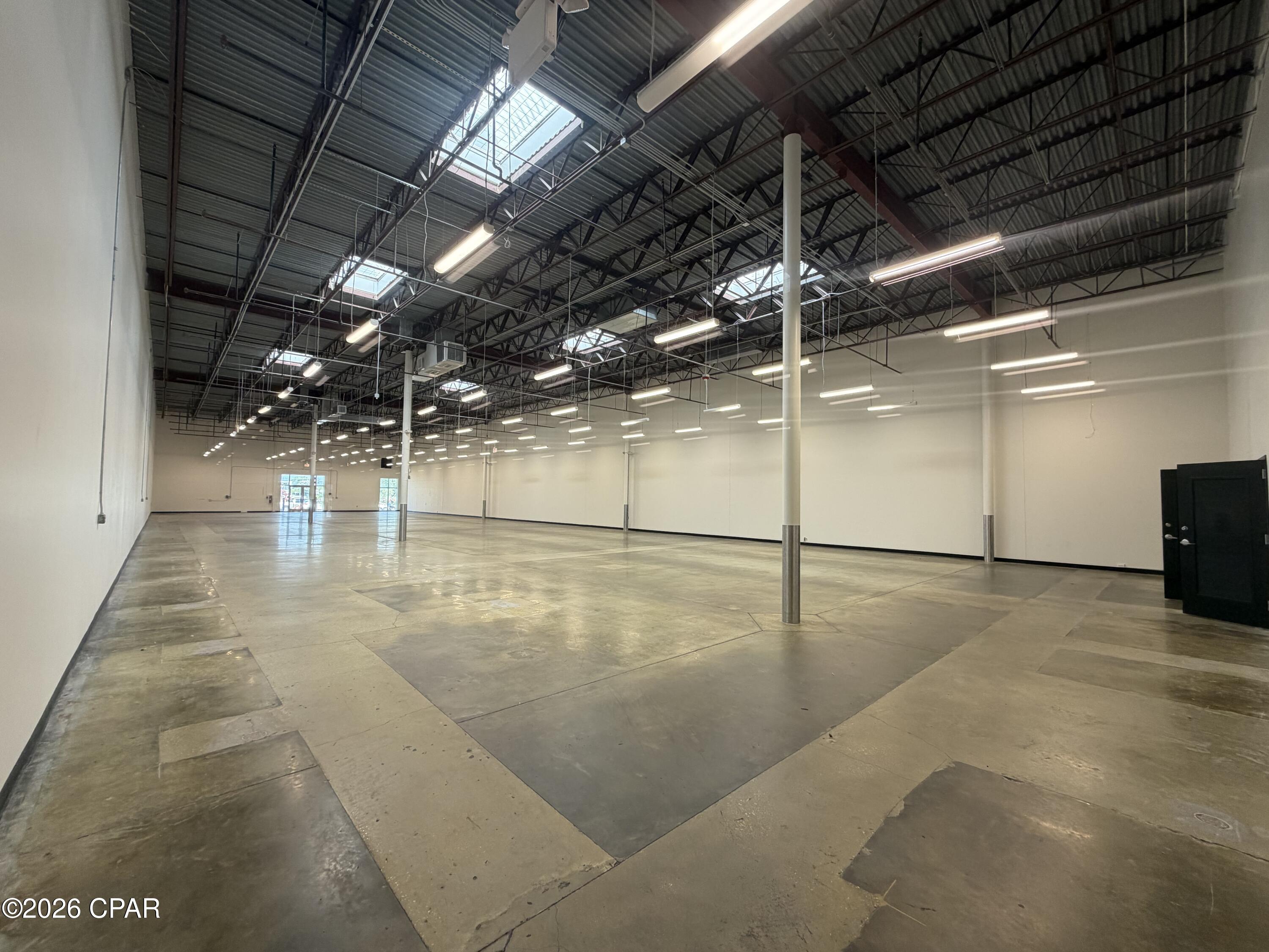 No Named Subdivision - Commercial Lease