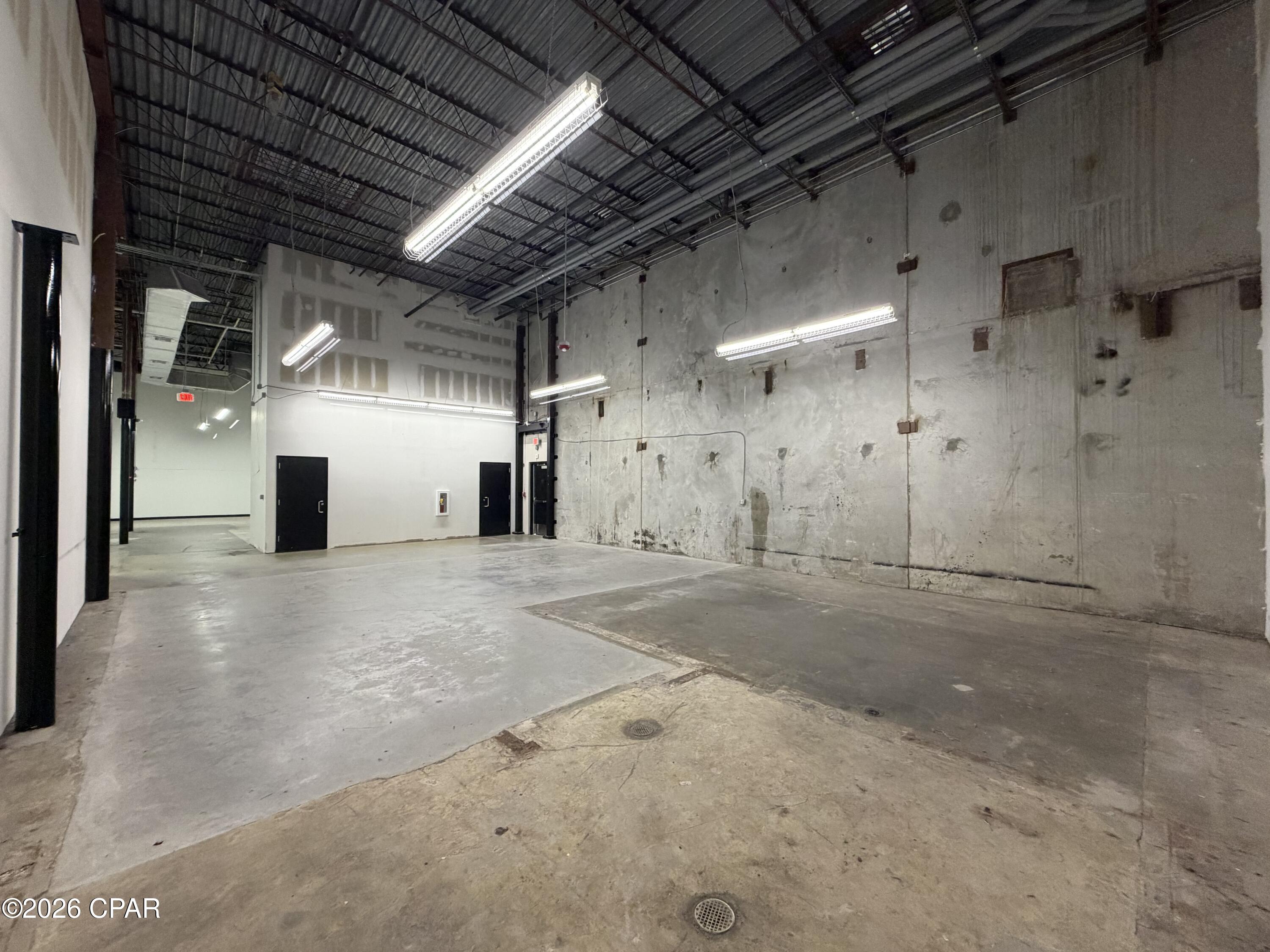 No Named Subdivision - Commercial Lease