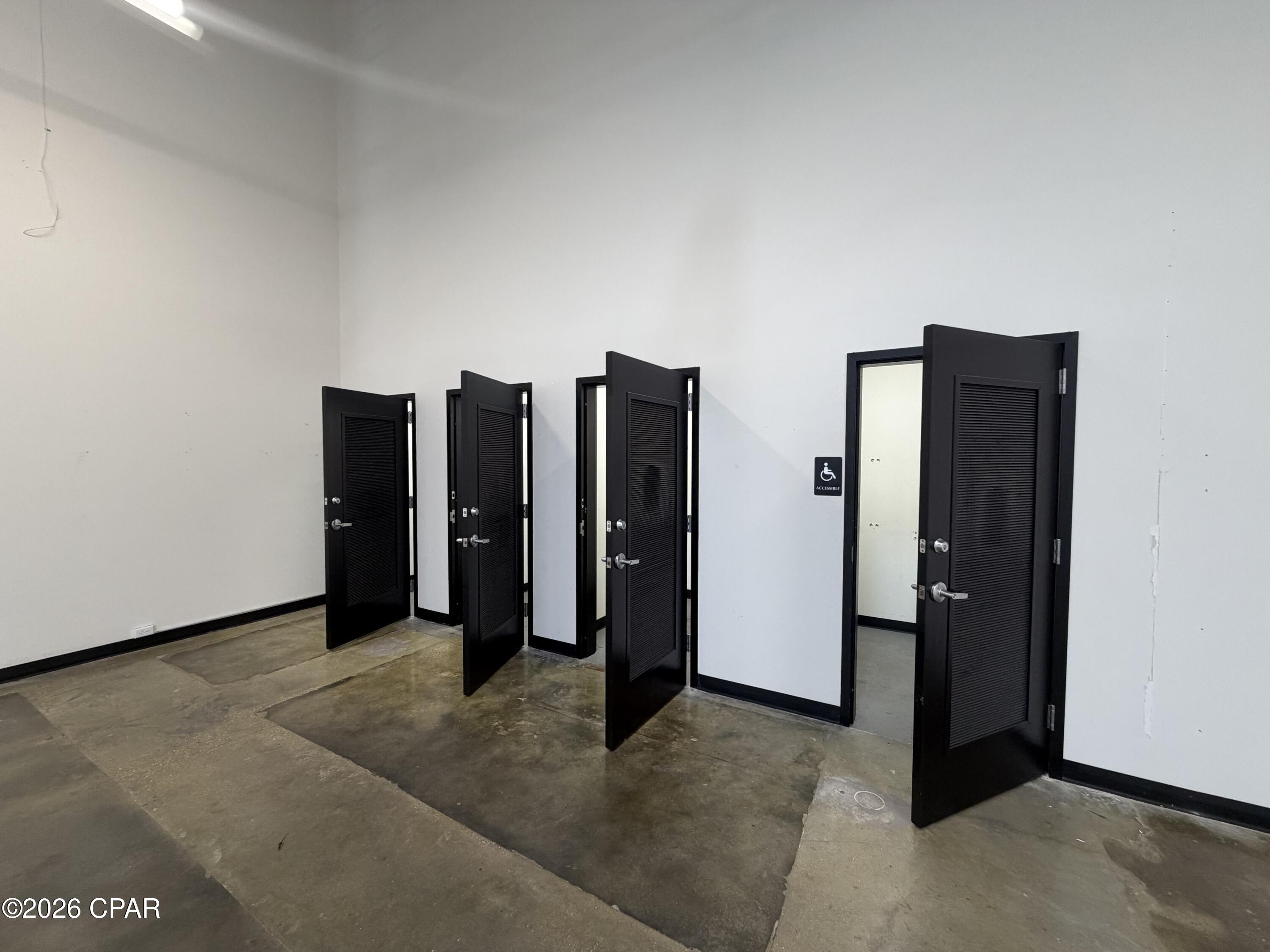 No Named Subdivision - Commercial Lease