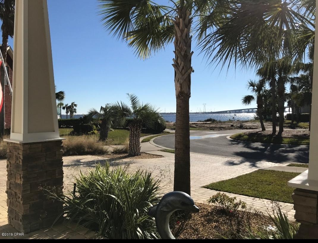 Dolphin Bay - Residential
