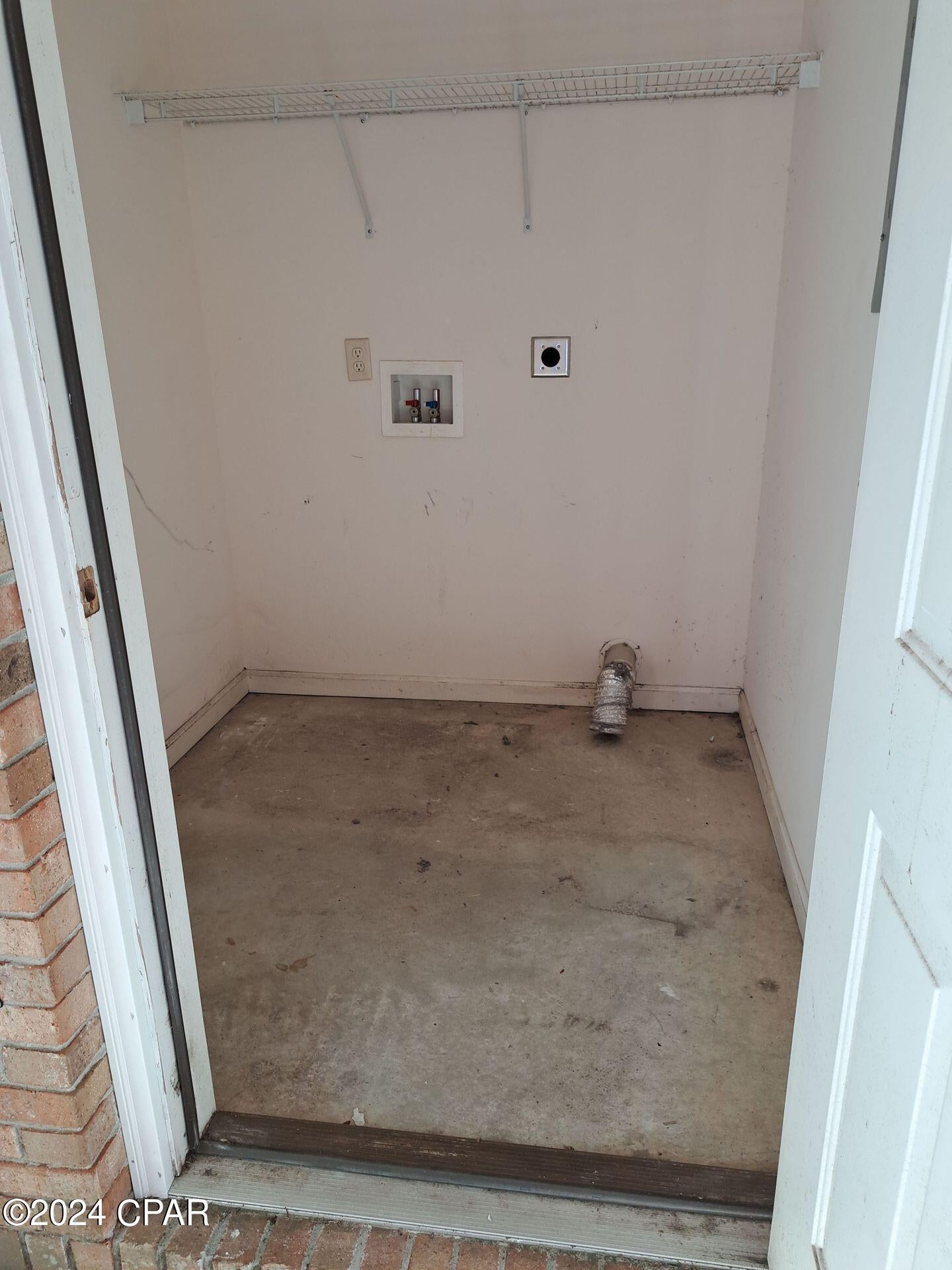 [No Recorded Subdiv] - Residential Lease