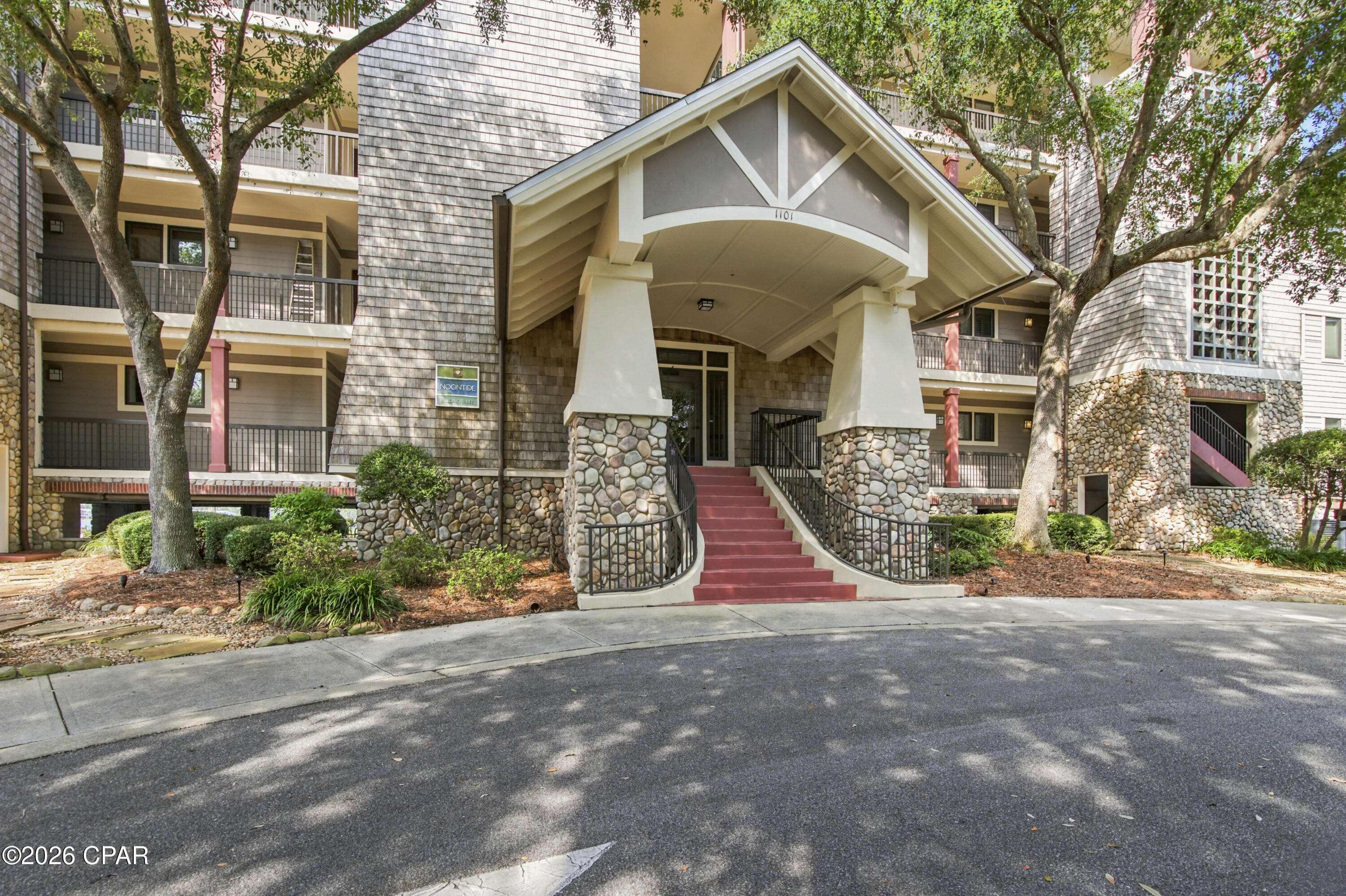 Lakeside Lodge At Prospect Pt - Residential
