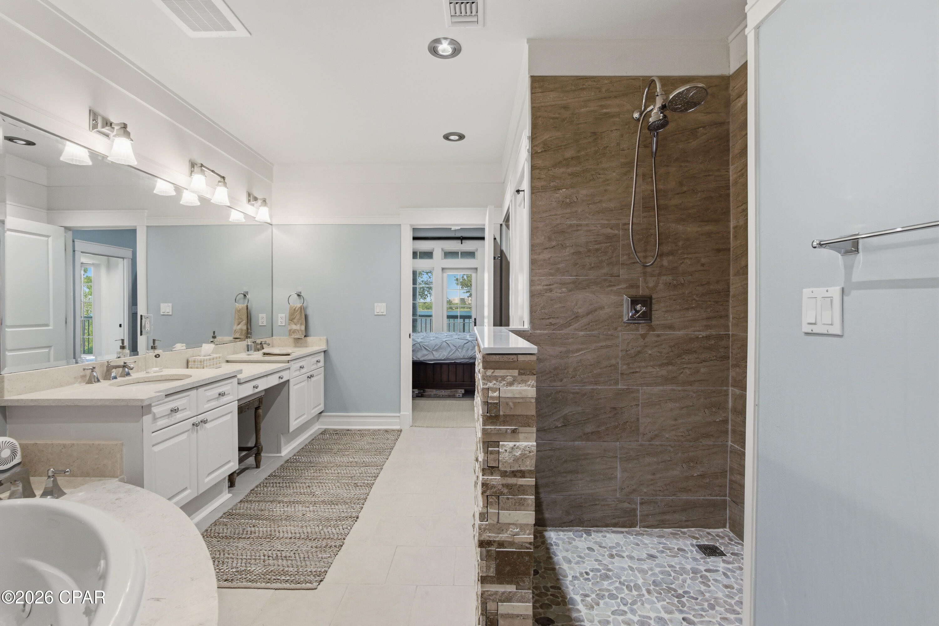 Lakeside Lodge At Prospect Pt - Residential