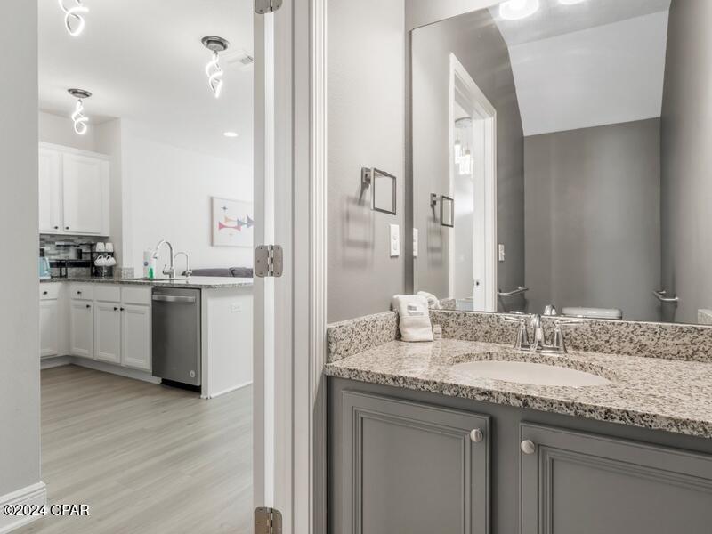 Hathaway Townhomes - Residential Lease