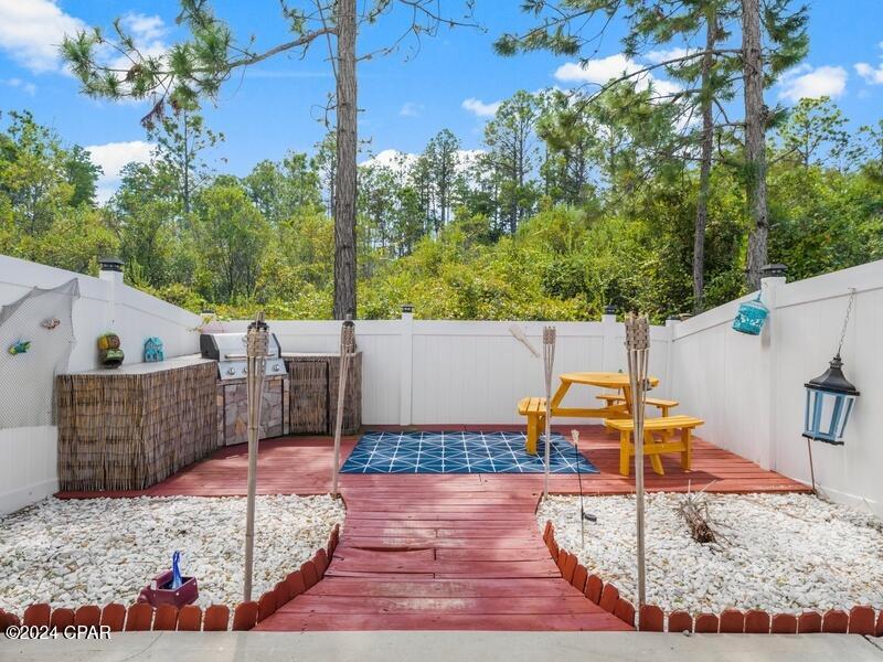 Hathaway Townhomes - Residential Lease