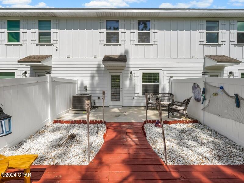 Hathaway Townhomes - Residential Lease