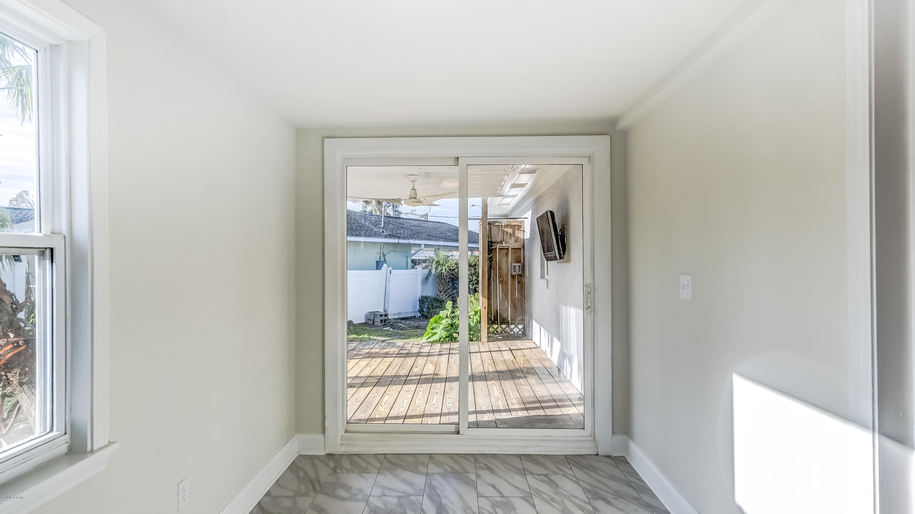 Cove Terrace 3rd Add - Residential