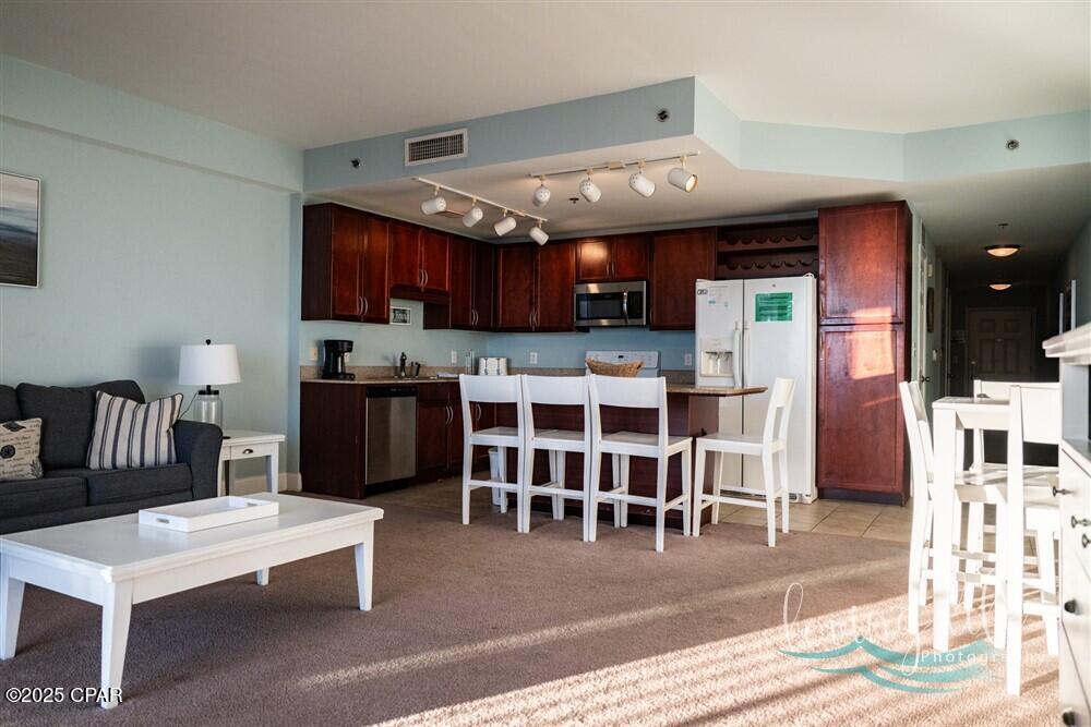 Laketown Wharf - Residential