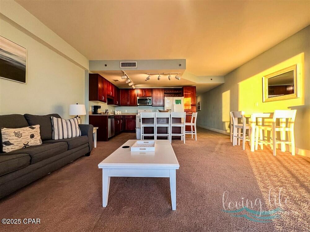 Laketown Wharf - Residential