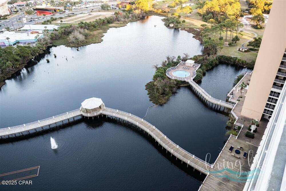 Laketown Wharf - Residential