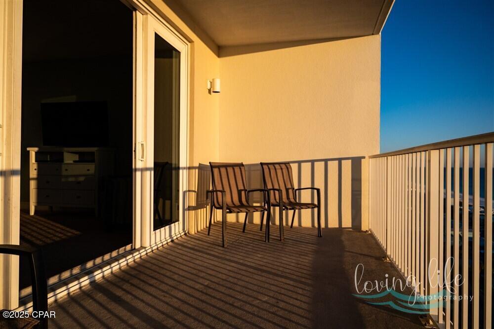 Laketown Wharf - Residential