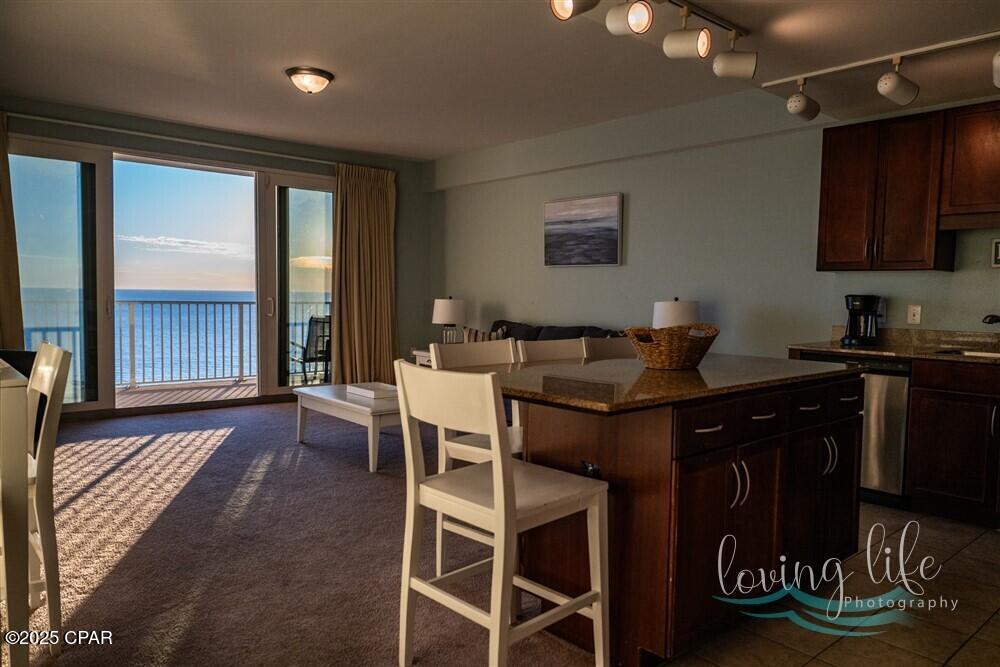 Laketown Wharf - Residential