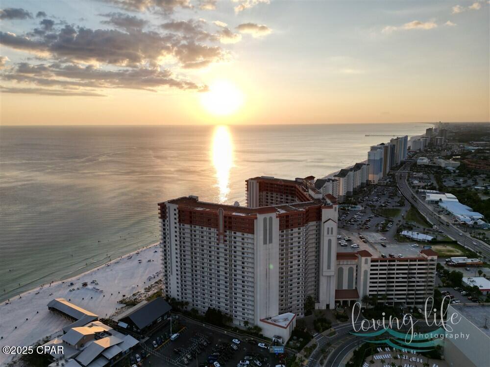 Laketown Wharf - Residential