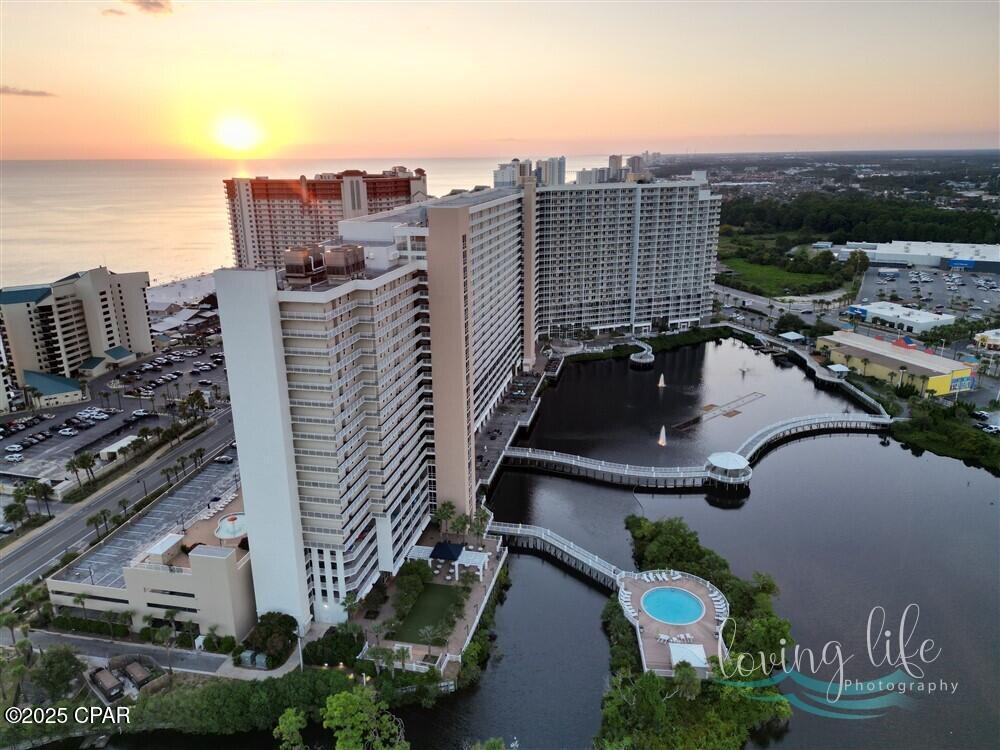 Laketown Wharf - Residential