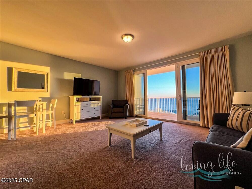 Laketown Wharf - Residential