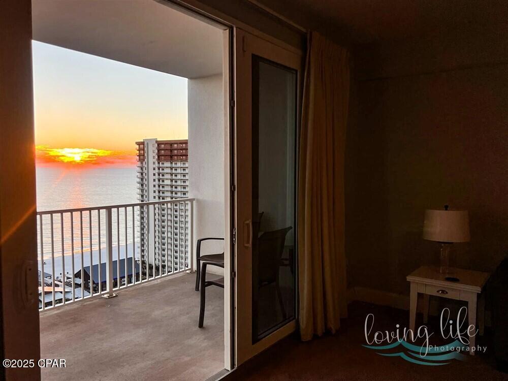 Laketown Wharf - Residential