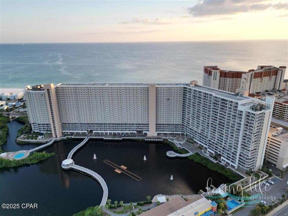 Laketown Wharf - Residential