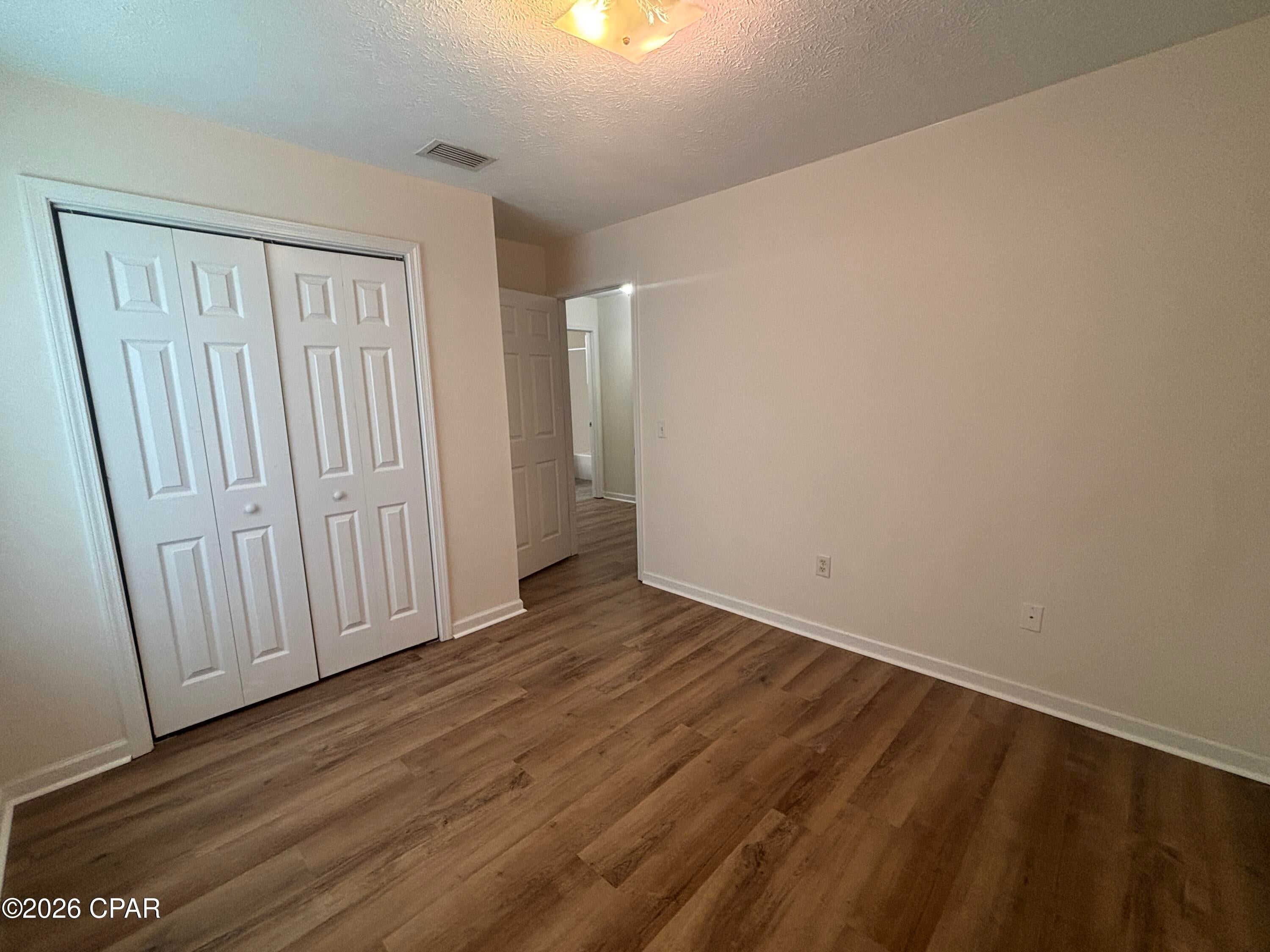 [No Recorded Subdiv] - Residential Lease