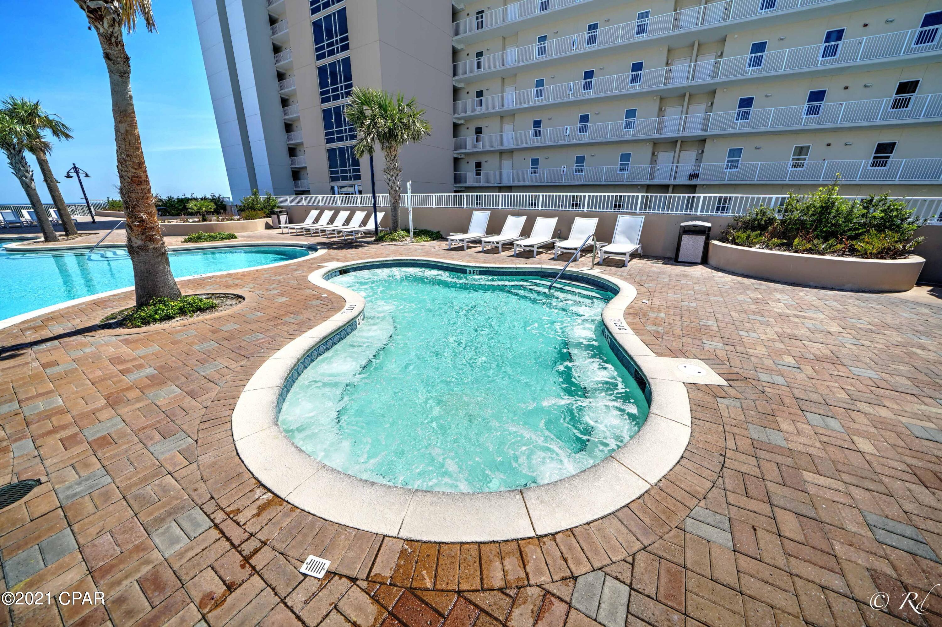 Laketown Wharf - Residential