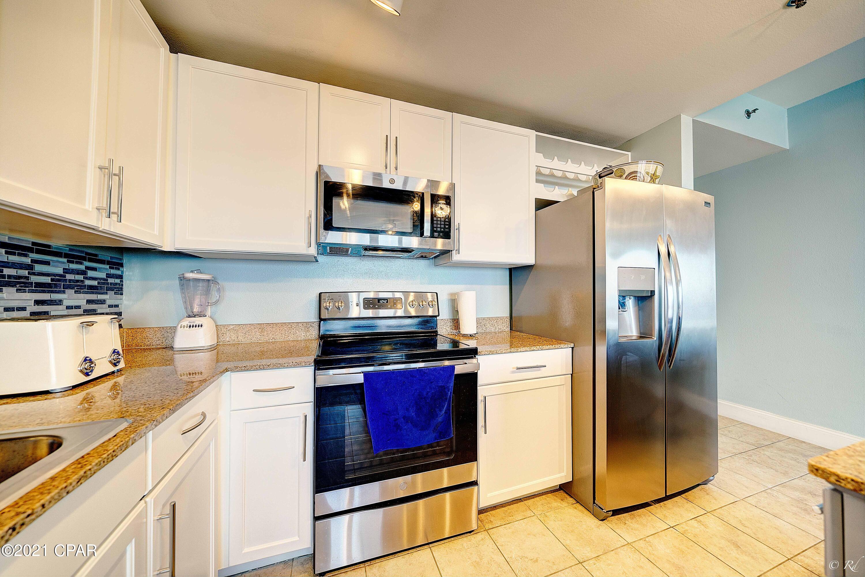 Laketown Wharf - Residential