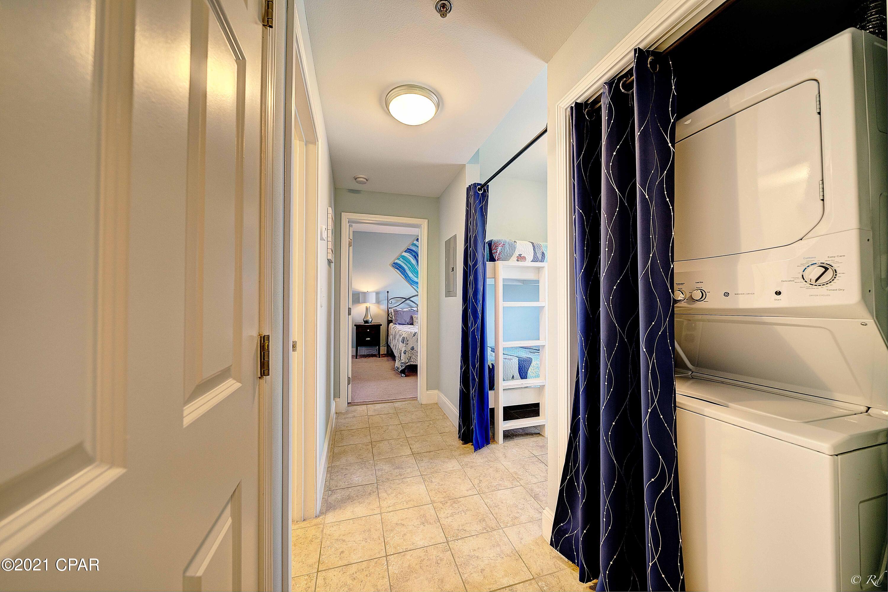 Laketown Wharf - Residential